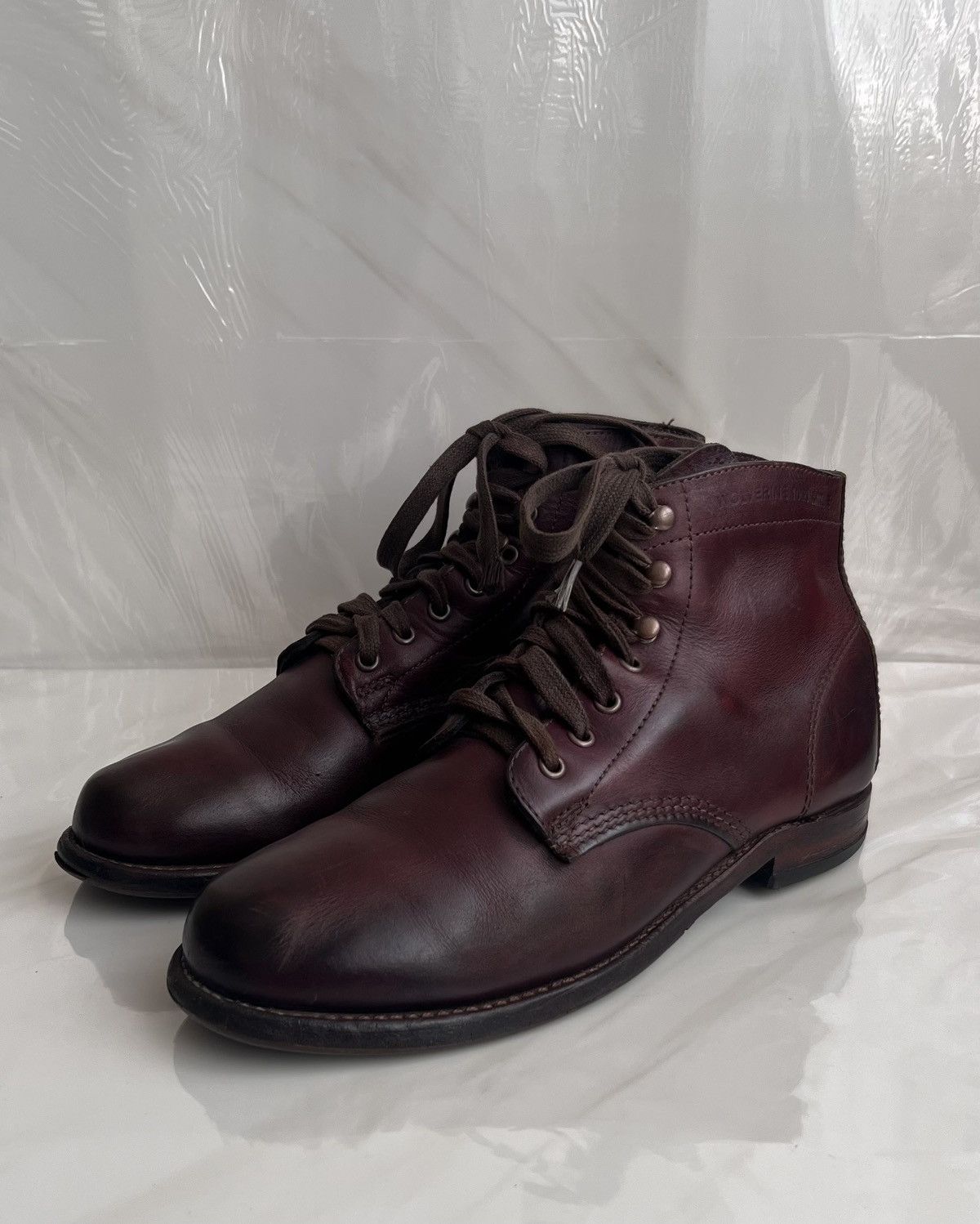 Wolverine Wolverine 1000 mile plain toe brown Men’s boot size 7 D Size US 7 / EU 40 - 3 Thumbnail