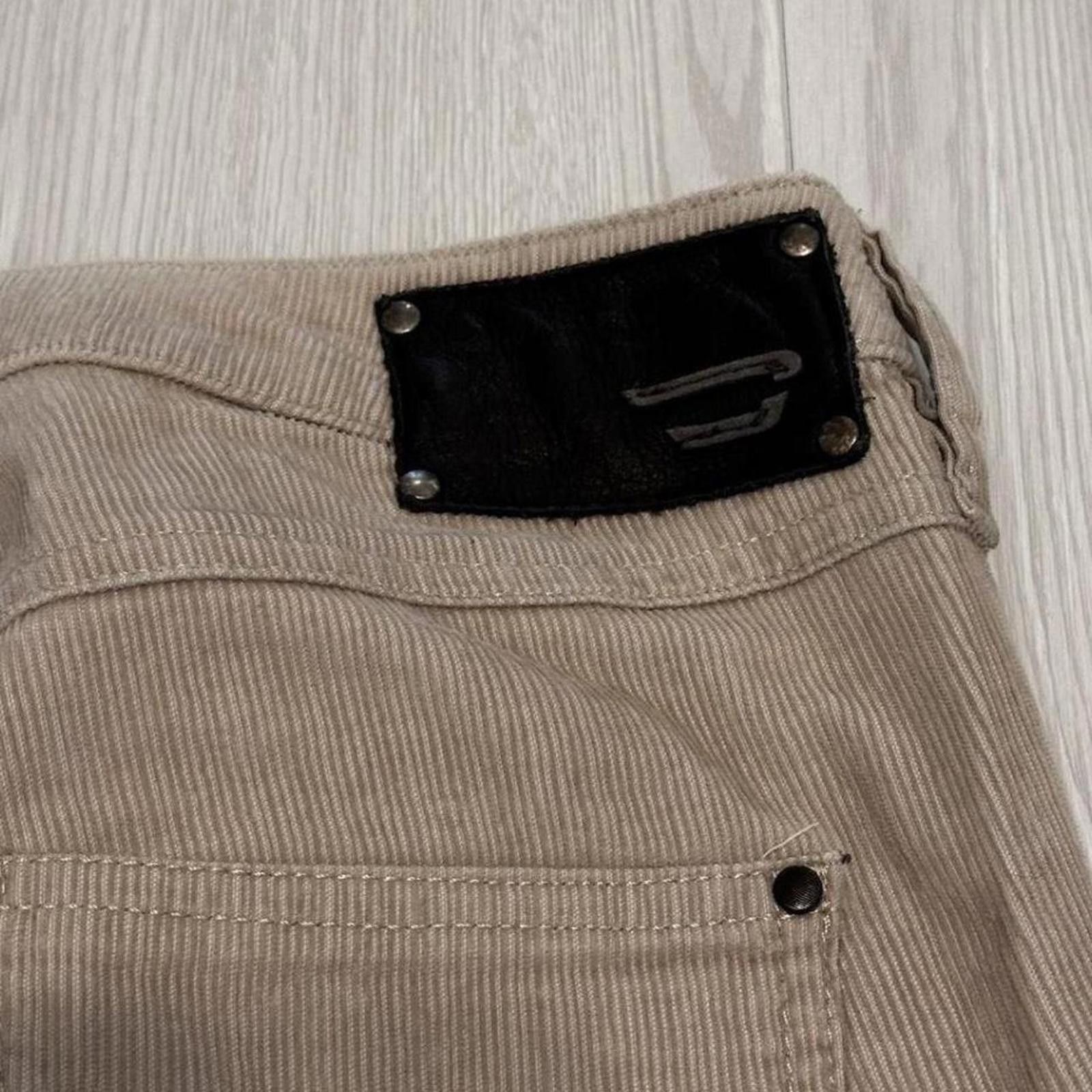 Diesel Diesel authentic 2000s grunge low rise flare beige jeans Size 26" / US 2 / IT 38 - 3 Thumbnail