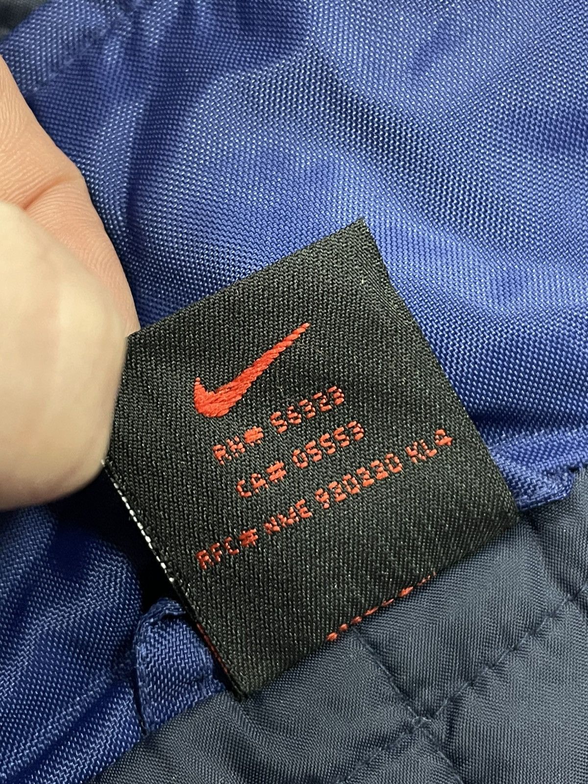 Vintage Nike Big Swoosh Insulated Hooded Jacket