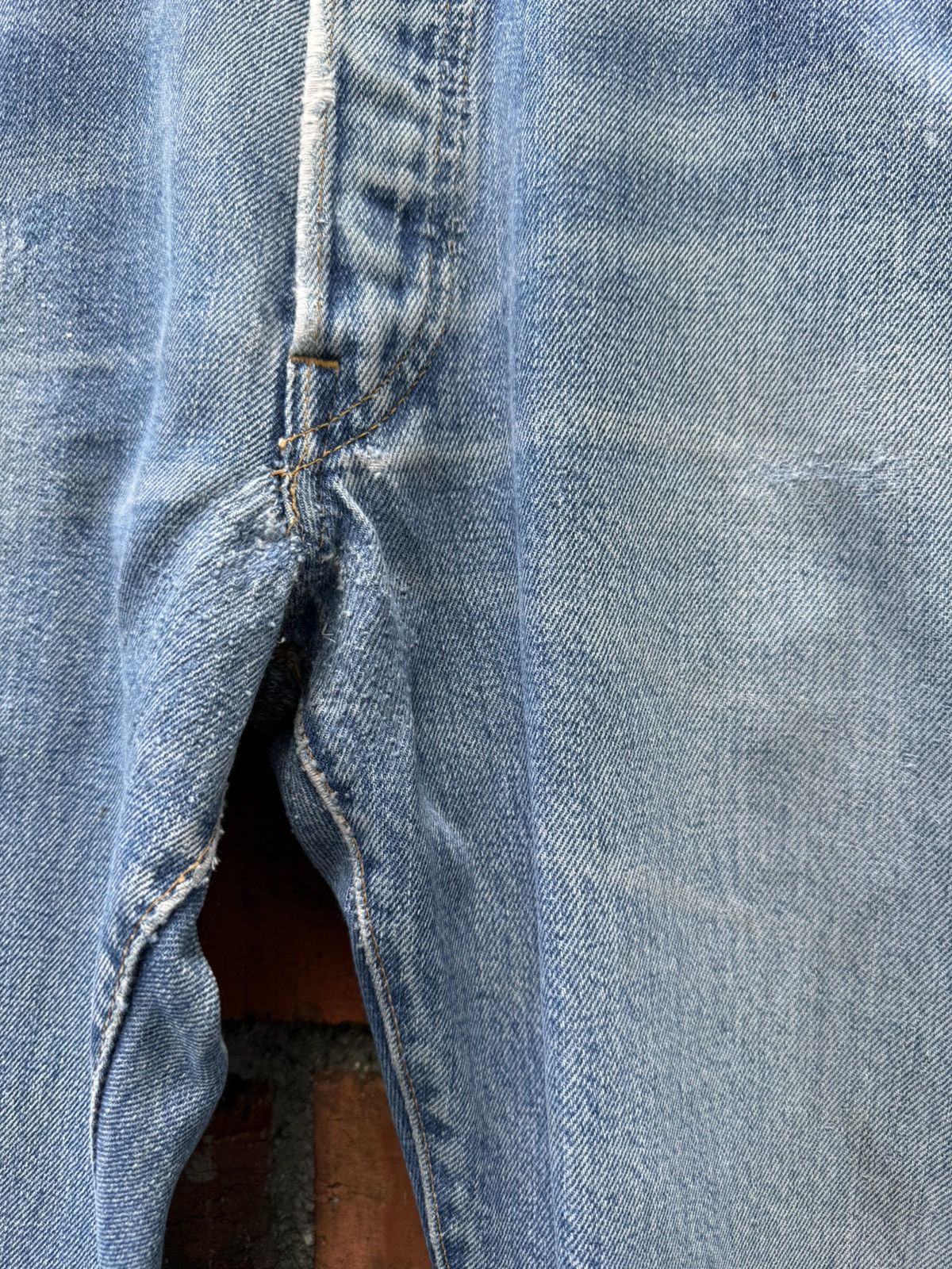 Levi's Vintage Clothing W33x30.5 Vintage levi’s 501 redline 80s repaired made in USA Size US 33 - 4 Thumbnail