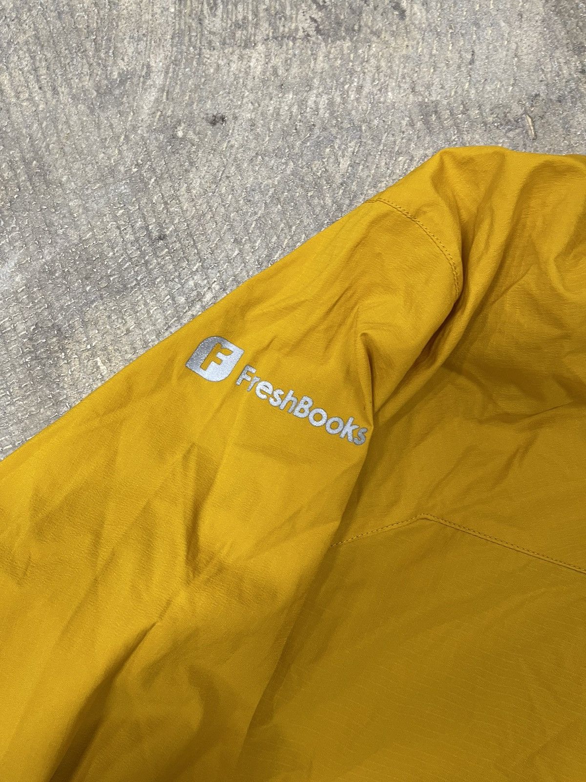 Arc'teryx 2019 Arc’teryx Men’s Squamish Hoody Thin Windbreaker Jacket Size US M / EU 48-50 / 2 - 3 Thumbnail