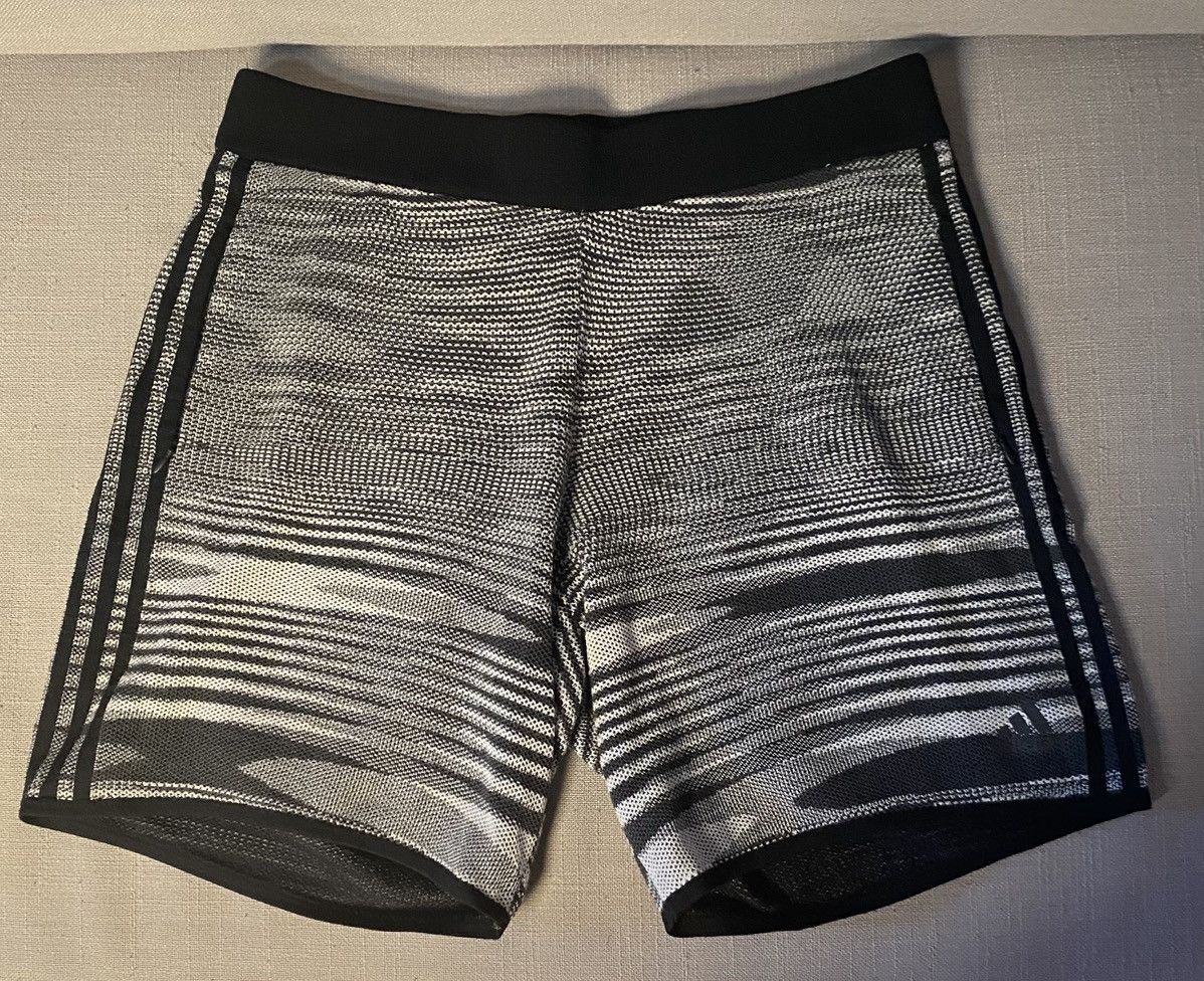 Adidas adidas x Missoni Shorts (DS9329) - BNWOT Size US 38 / EU 54 - 2 Thumbnail
