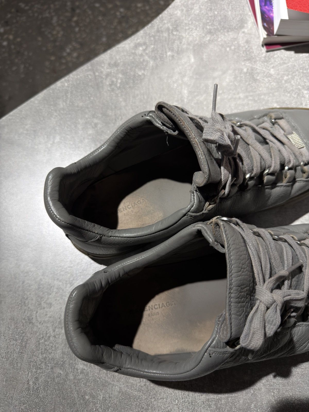 Balenciaga Balenciaga arena low top sneaker 42 Size US 9 / EU 42 - 15 Thumbnail