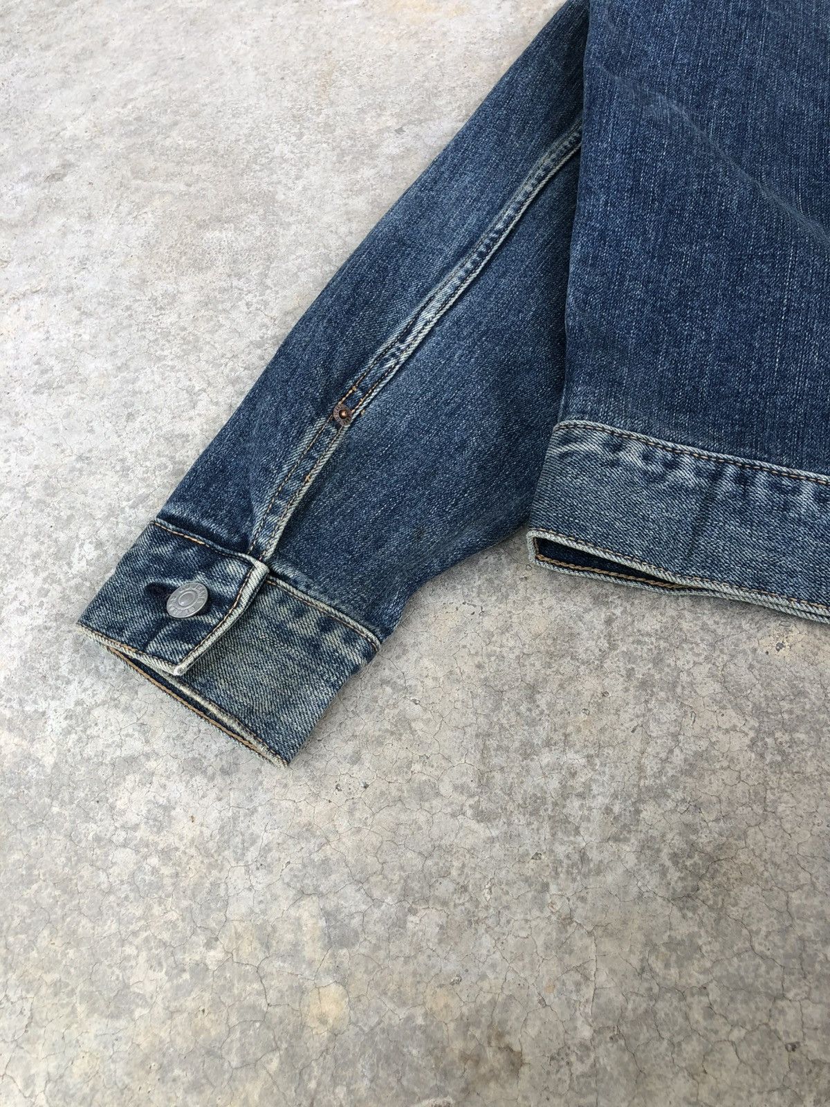 Japanese Brand Type 2 Japanese GU Distressed Denim Size US L / EU 52-54 / 3 - 18 Thumbnail