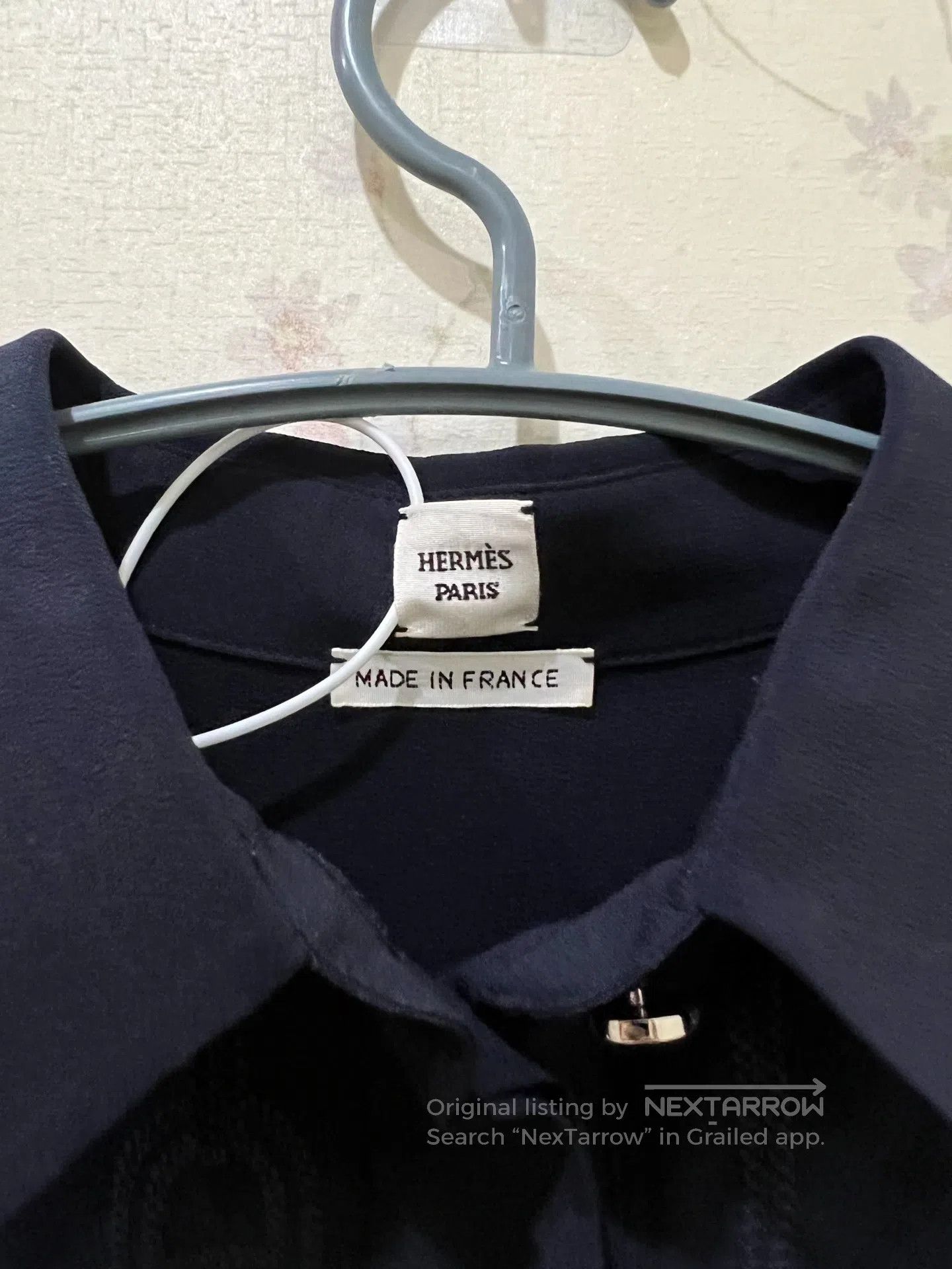 Hermes Hermes size 34 A dark blue silk shirt made from silkworm th Size S / US 4 / IT 40 - 5 Thumbnail