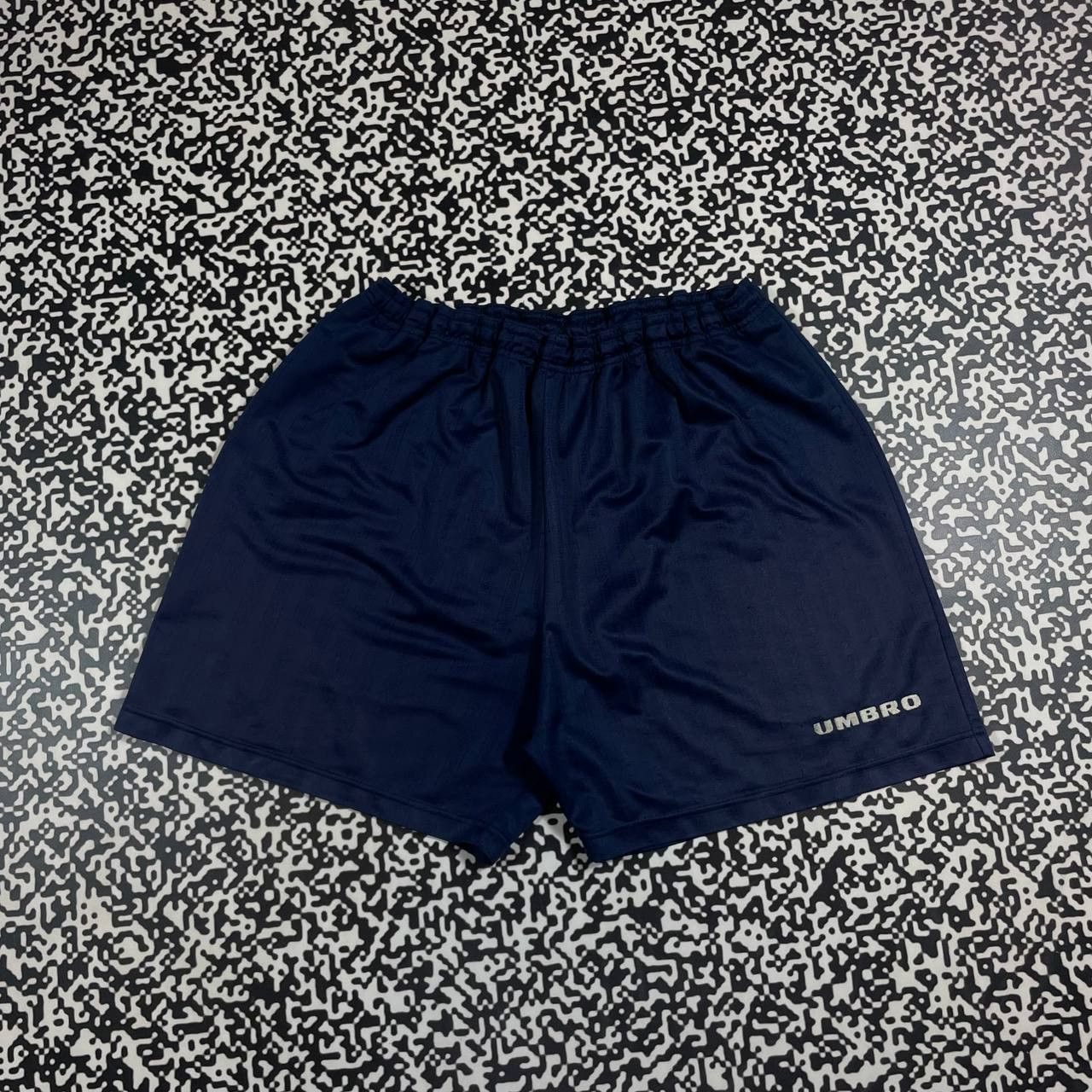 Umbro Vintage 90s Umbro Monogram Casual Sport Retro Shorts Size US 36 / EU 52 - 1 Thumbnail