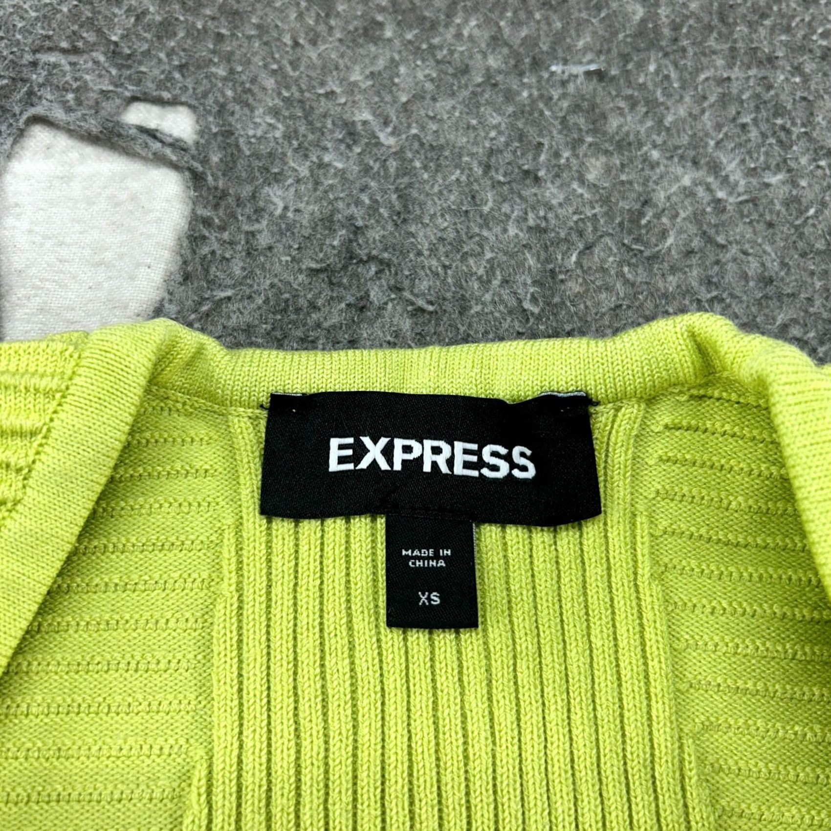 Express VINTAGE Express Top Womens XS Green Long Sleeve Ribbed Knit Padded Contour Y2K Size XS / US 0-2 / IT 36-38 - 4 Thumbnail