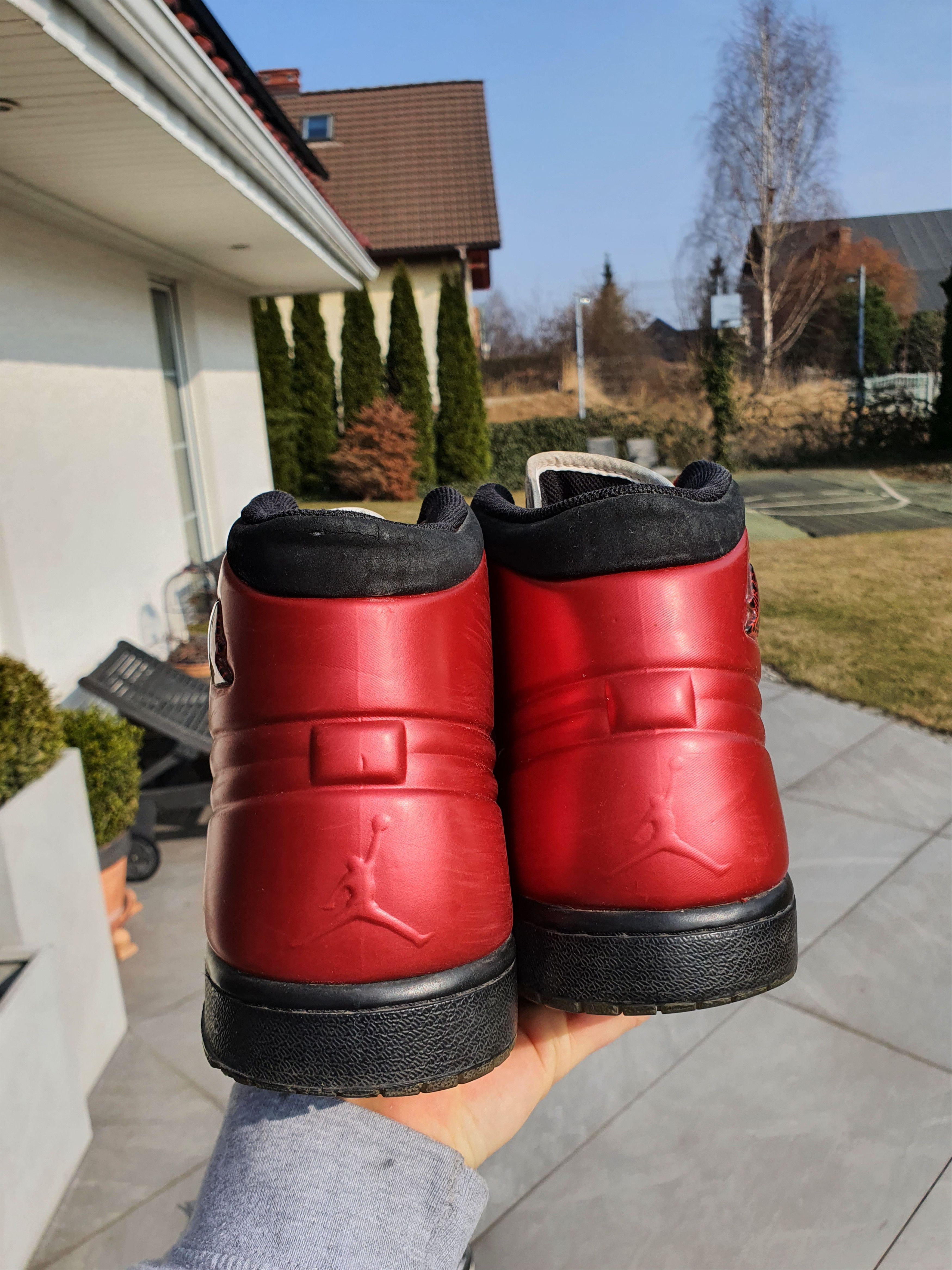 Jordan Brand × Nike 2010 Nike Air Jordan 1 Mid Anodized Cranberry Red Size US 10 / EU 43 - 3 Thumbnail