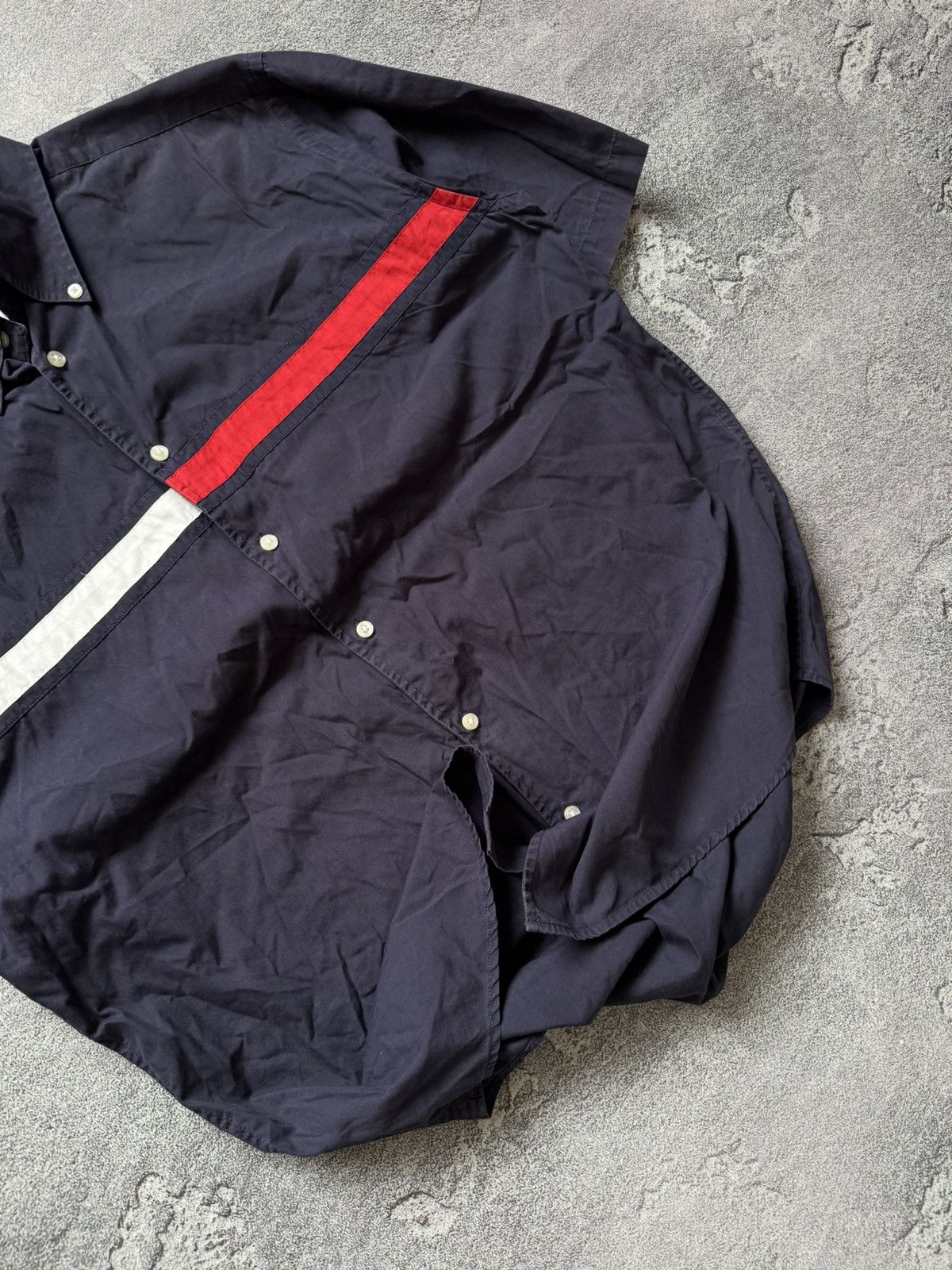 Tommy Hilfiger × Vintage Tommy Hilfiger M vintage big logo shirt button up polo tee Size US M / EU 48-50 / 2 - 3 Thumbnail