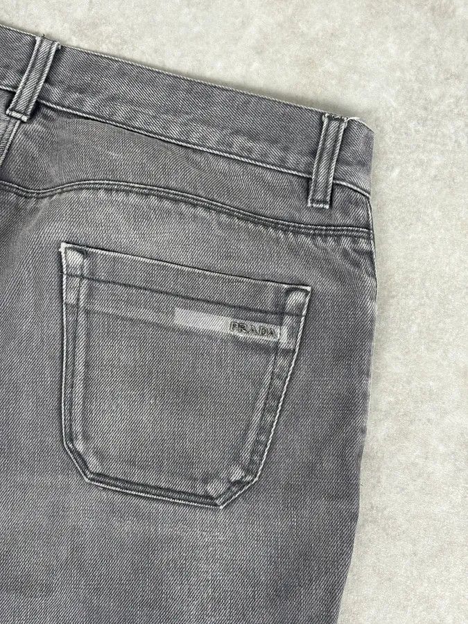Prada 2000s Prada Light Grey Denim Slim Jeans Size US 31 - 8 Thumbnail