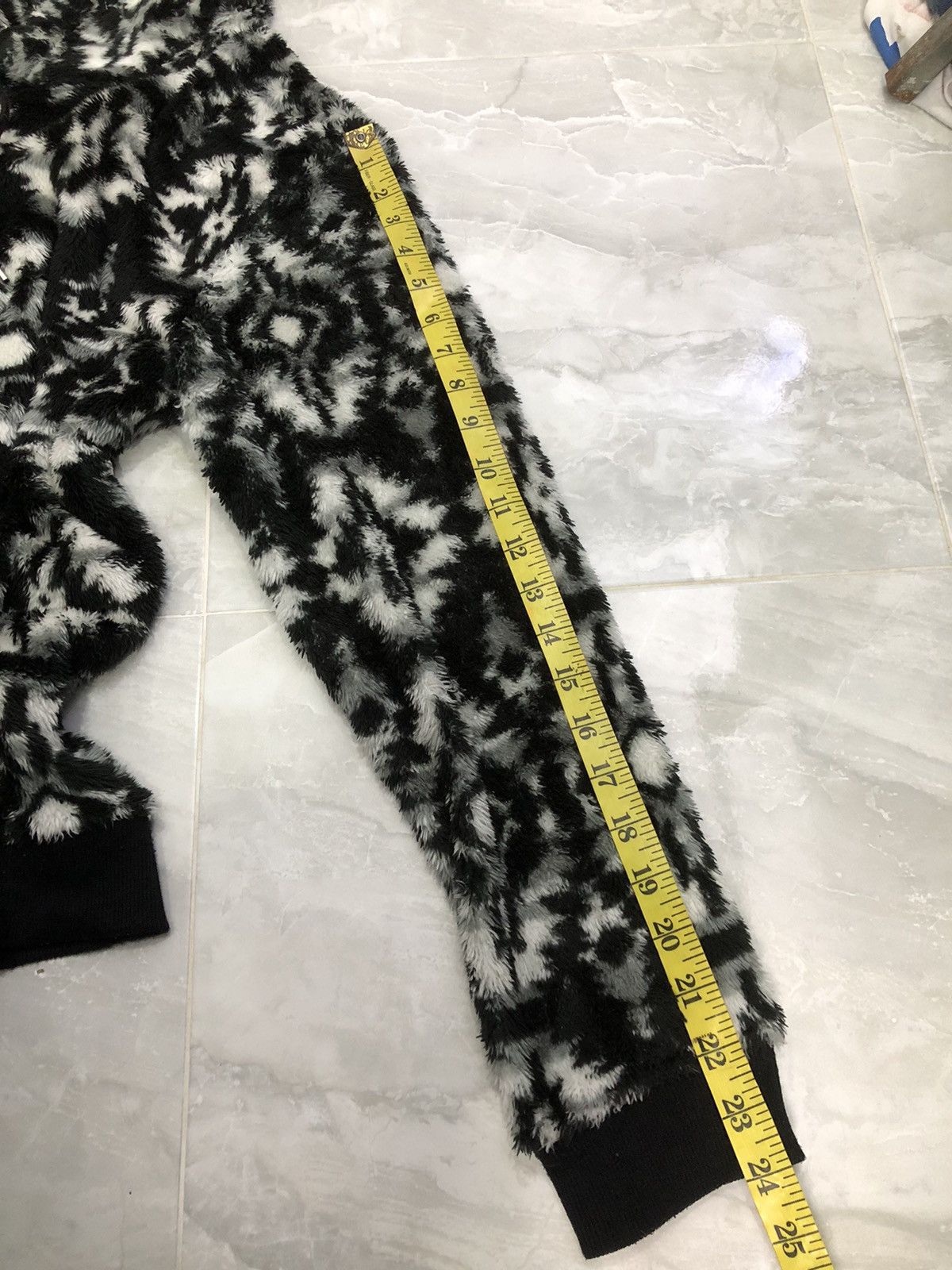 Japanese Brand Rill Fox Japan Fuzzy Tribal Fleece Hoodie Size US M / EU 48-50 / 2 - 17 Thumbnail