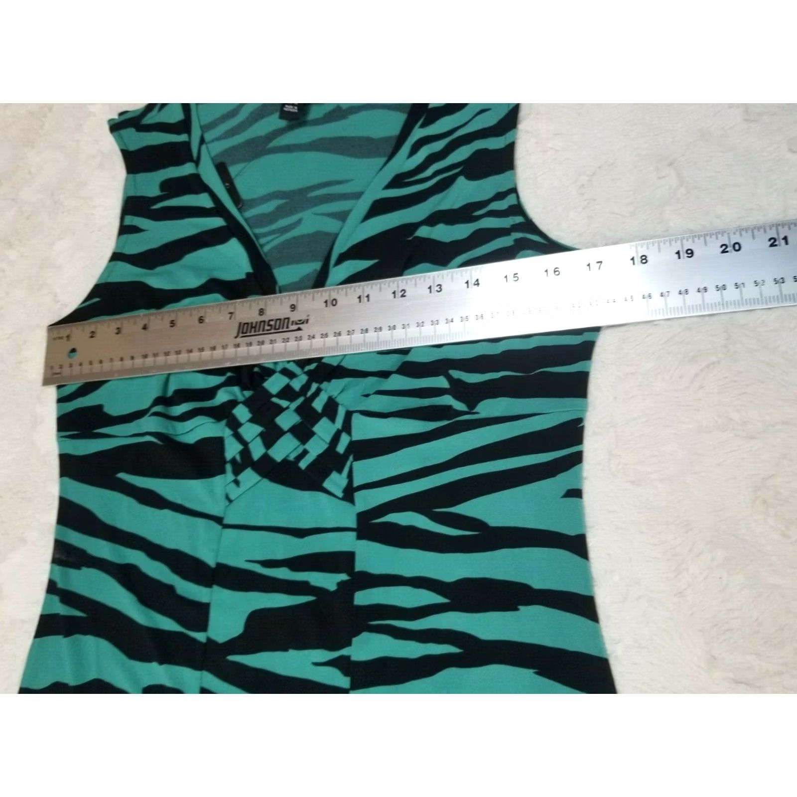 Nicole Miller Nicole Miller Solaris Skin Knot Front Womens Sleeveless Top M Multicolor Knit V-Neck Cap Sleeve Lightweight Stretch Casual Shirt Size M / US 6-8 / IT 42-44 - 5 Thumbnail