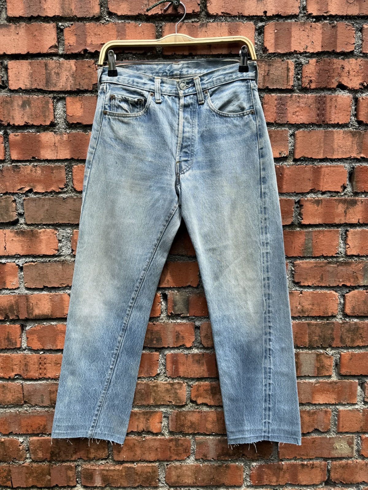 W29x28.5 vintage levi’s 501 redline cut off denime