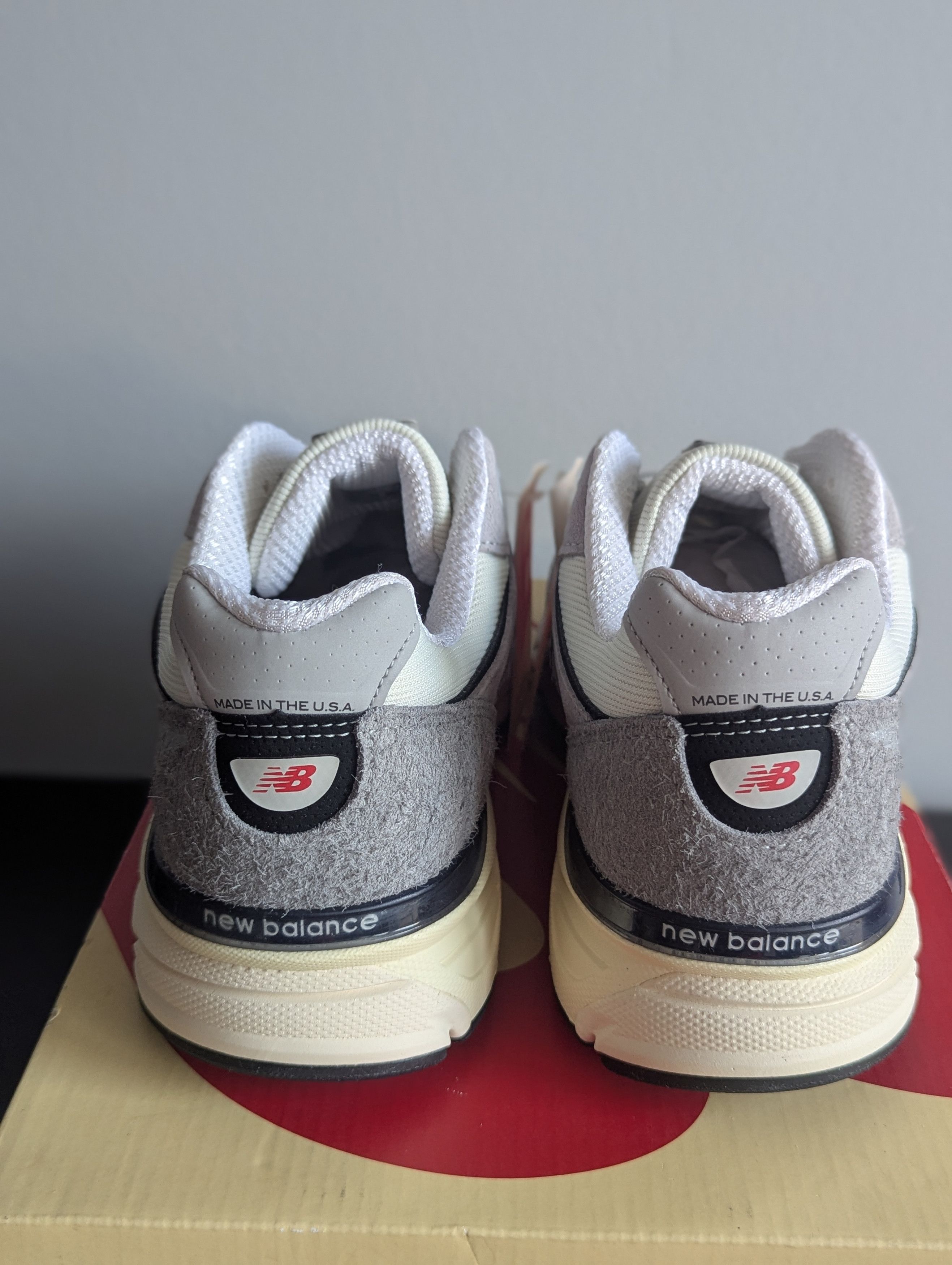 New Balance New Balance 990v4 MiUSA Teddy Santis Grey Black Cream Size US 9.5 / EU 42-43 - 2 Thumbnail