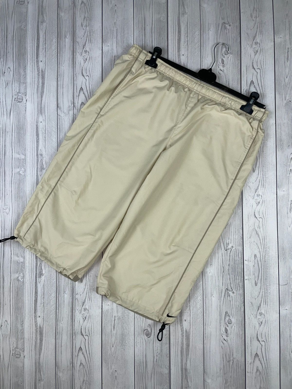 Nike Vintage Nike drill shorts Rap style 3/4 logo swoosh Y2K Size US 36 / EU 52 - 1 Thumbnail