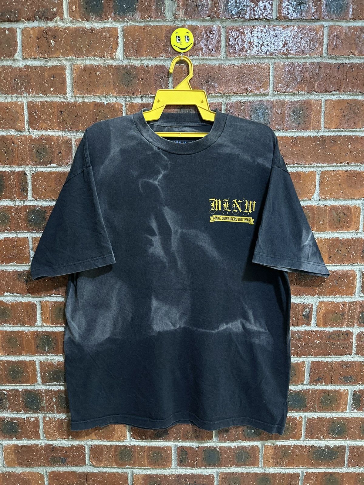 Vintage Thrashed Grunge Vintage Make Lowriders Not War Sun Faded Tee Size US XL / EU 56 / 4 - 2 Thumbnail