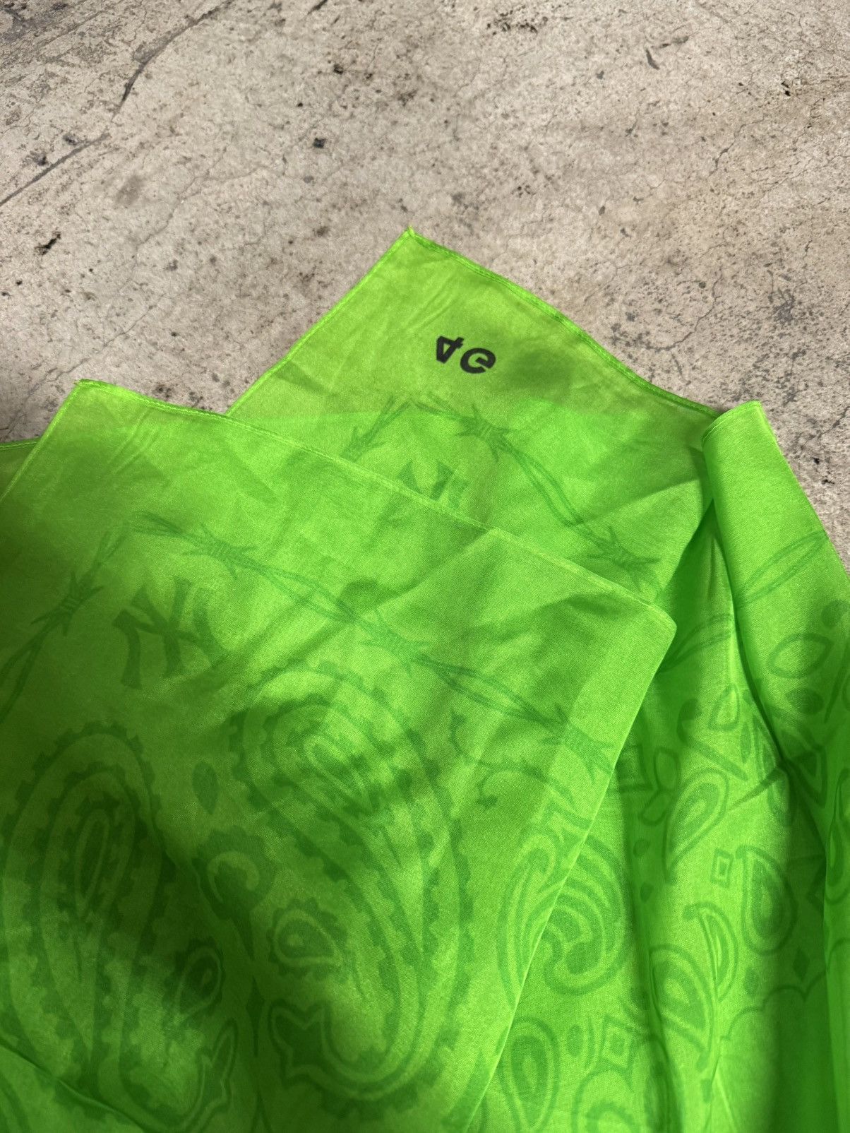 4GSELLER 4GSELLER Neon Green Silk Bandana Size ONE SIZE - 2 Thumbnail