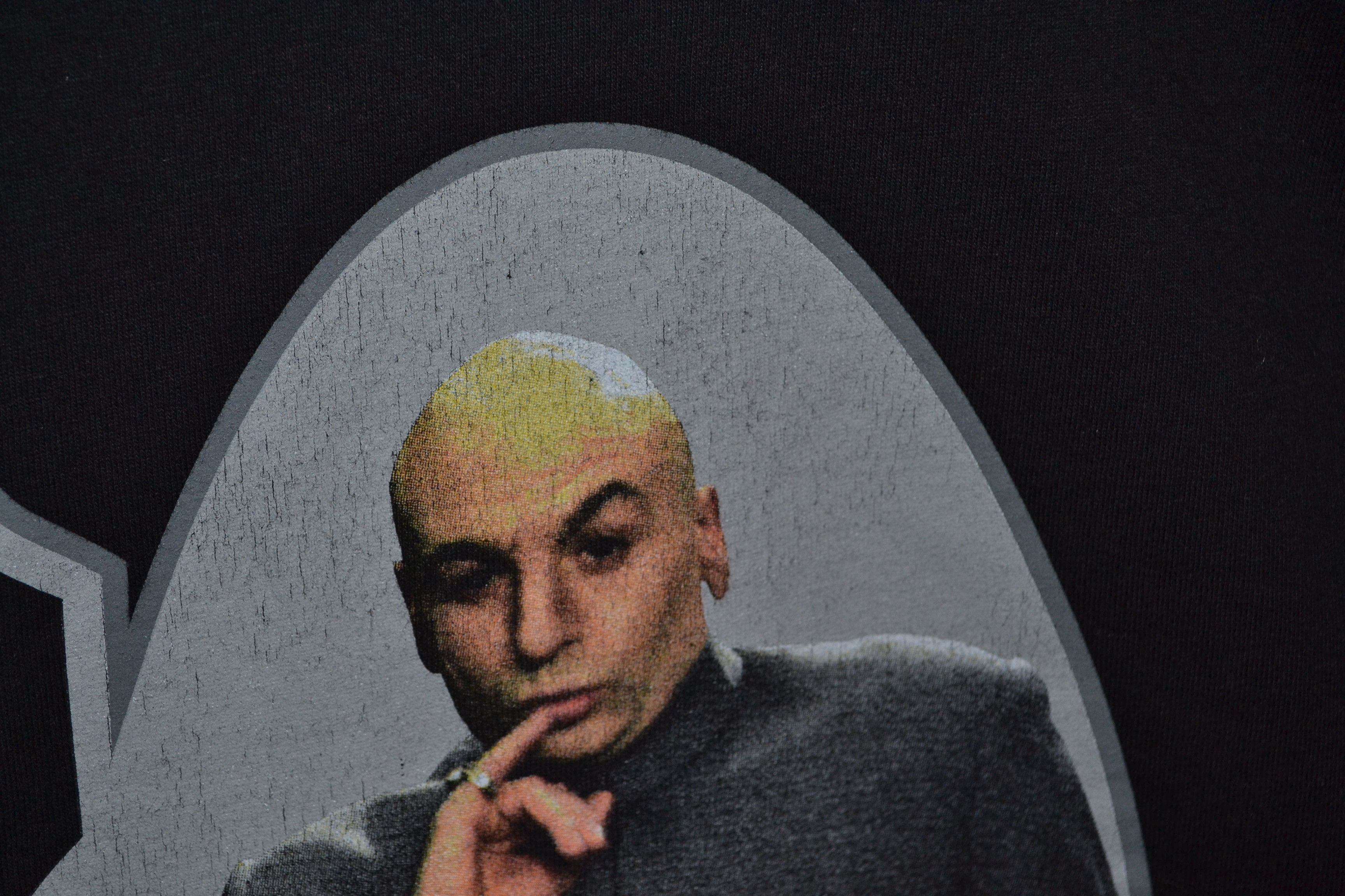 Vintage Dr.Evil Vintage 1999 T Shirt L Size US L / EU 52-54 / 3 - 6 Thumbnail