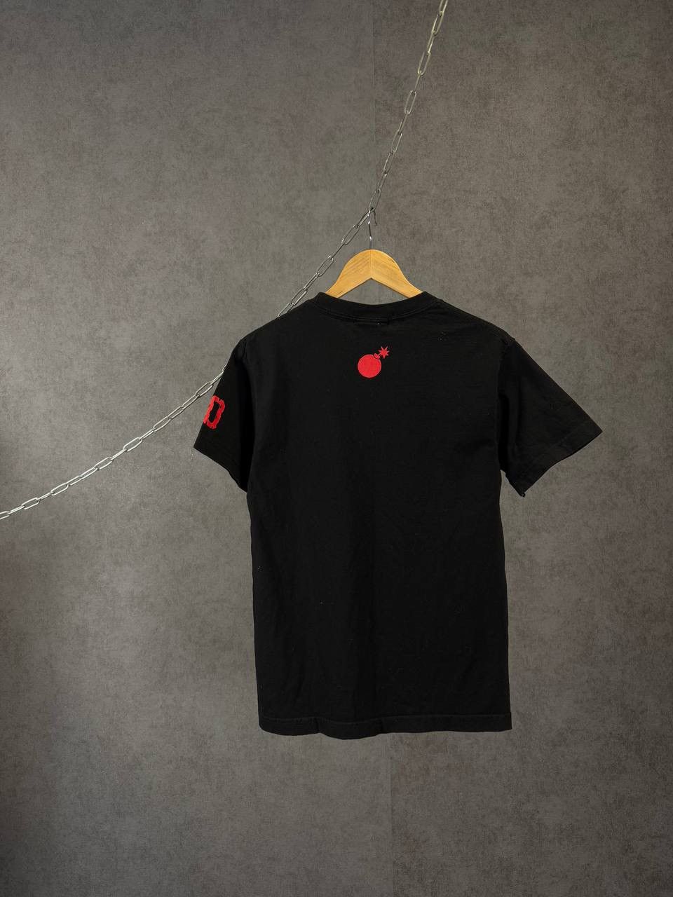 Designer × The Hundreds The Hundreds designer big logo tee Size US XS / EU 42 / 0 - 5 Thumbnail