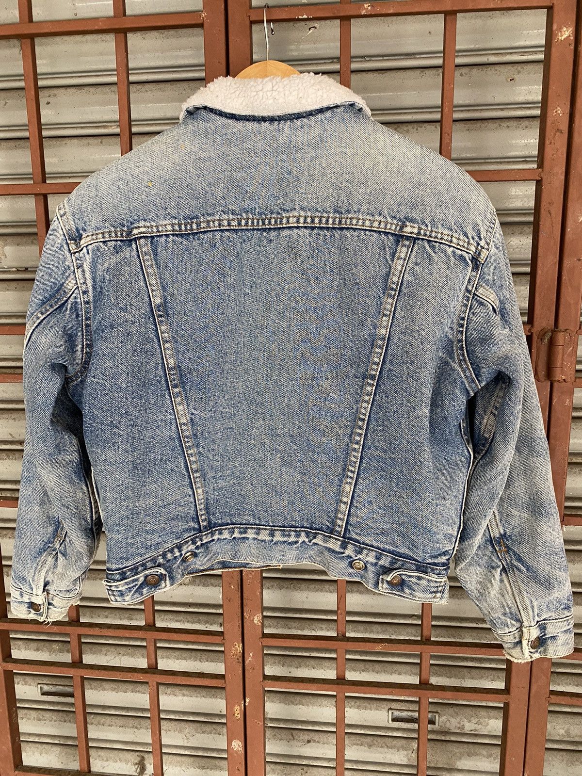 Levi's Vintage Levi's Denim Jacket Sherpa Lined Size M / US 6-8 / IT 42-44 - 9 Thumbnail