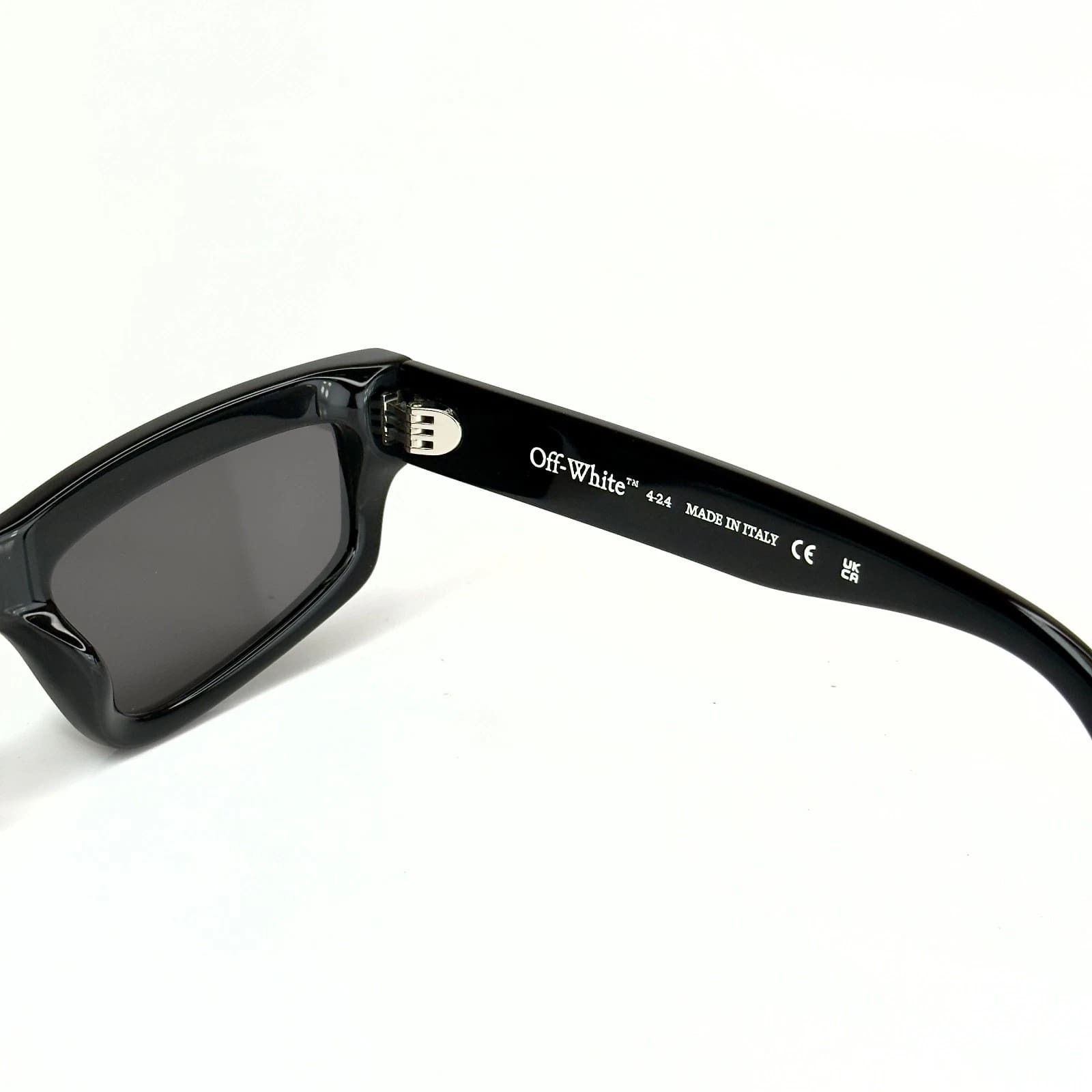 Off-White OFF-WHITE 135 OERI135 Black MIRAMAR Bold Mask Sunglasses Size ONE SIZE - 8 Thumbnail