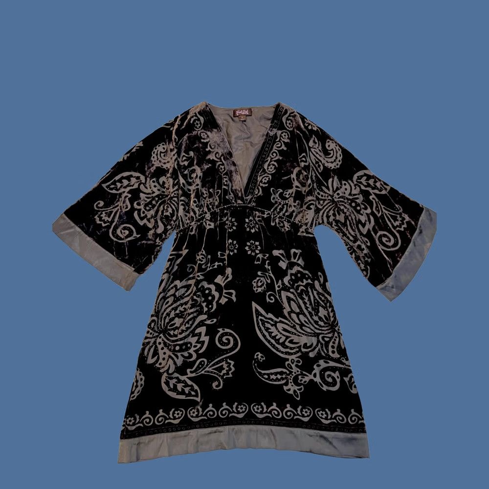 Vintage Hale Bob Dress Womens M Black Velvet Paisley Beaded Kimono Sleeve Short Boho Size 32" / US 10 / IT 46 - 1 Thumbnail