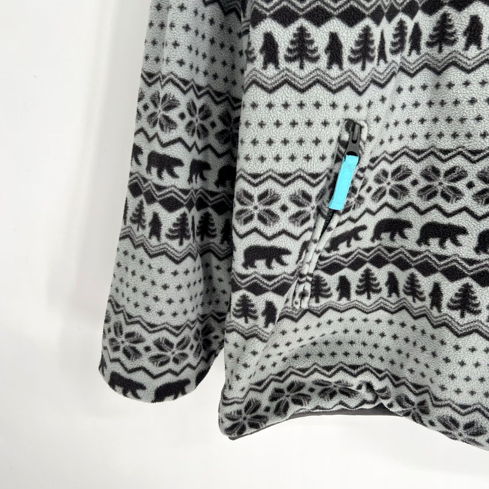 Chubbies Chubbies The Bear Hug Reversible Jacket Fleece Half Zip Pullover Size Large Unisex Adults Multicolor Nylon Windproof Pockets Lined 1/4 Zip Size US L / EU 52-54 / 3 - 5 Thumbnail