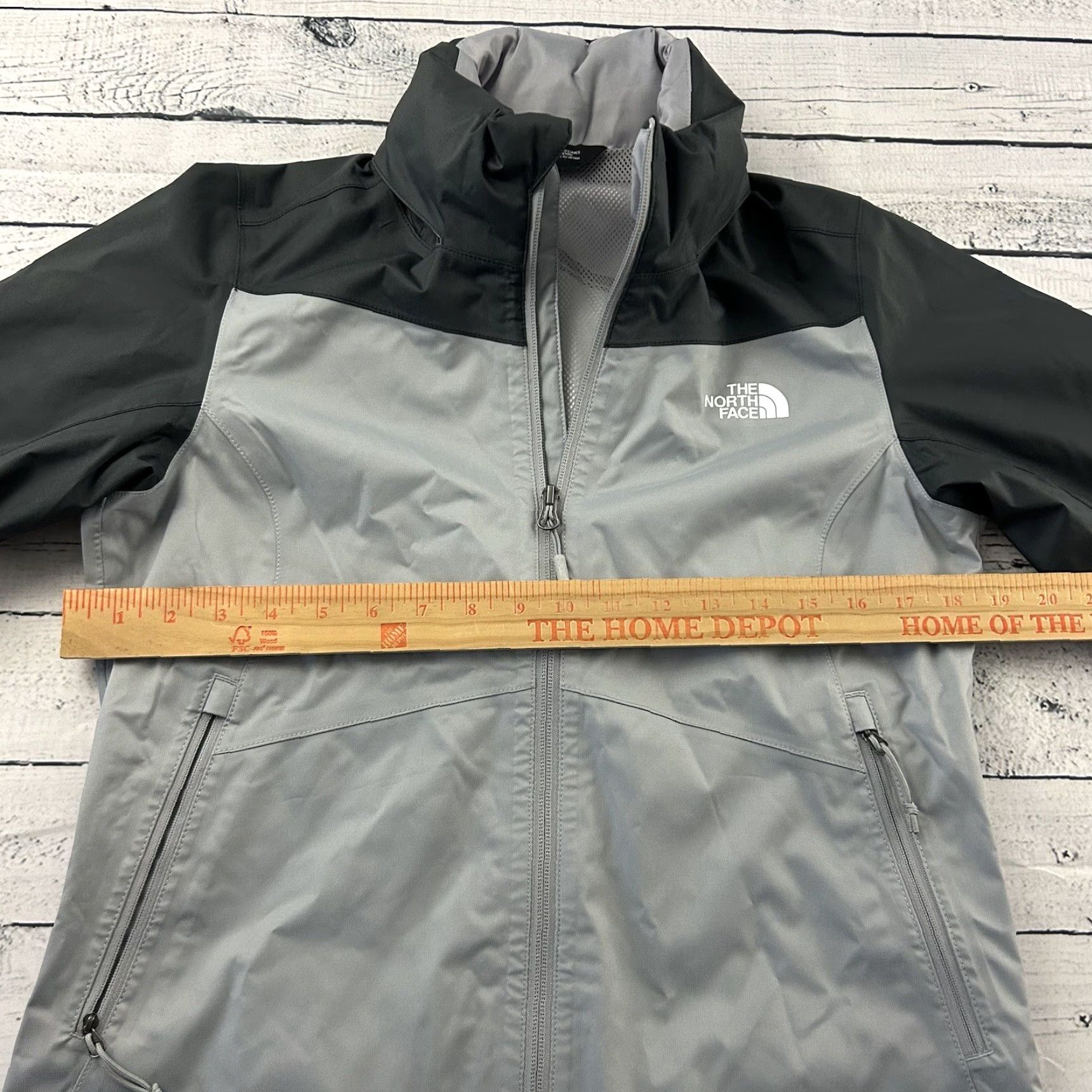 The North Face The North Face DryVent Hooded Full Zip Jacket Women's S Gray Size S / US 4 / IT 40 - 5 Thumbnail