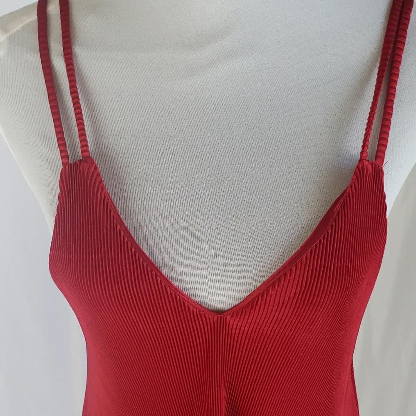 Designer Elodie Red Tank Sleeveless Camisole Size M / US 6-8 / IT 42-44 - 2 Thumbnail
