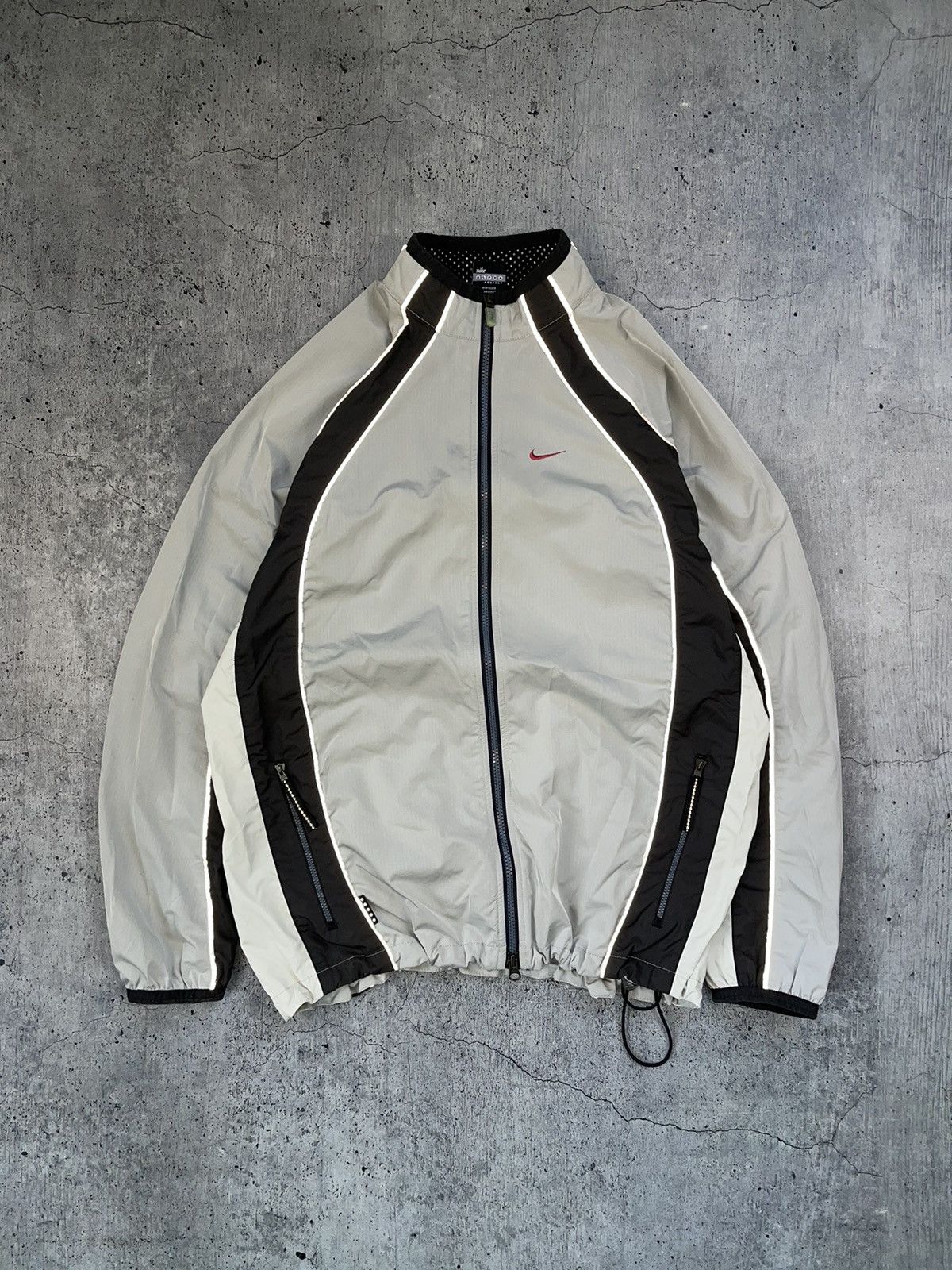 Nike × Vintage Vintage 90s Nike Nylon baggy Bomber Jacket Size US L / EU 52-54 / 3 - 1 Thumbnail