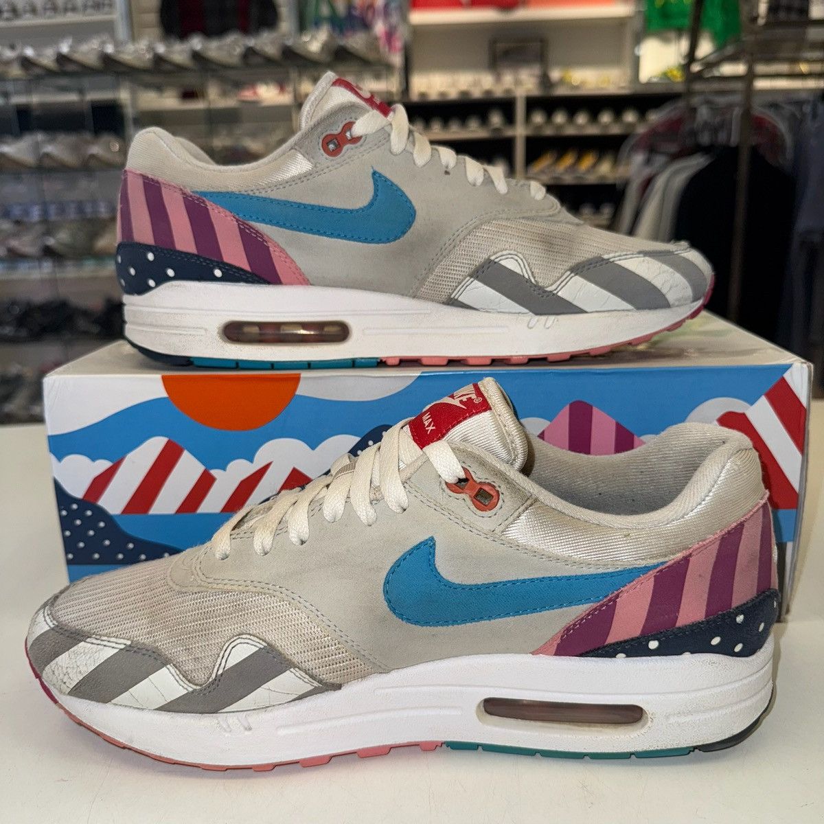 Nike × Parra Size 9 - Nike Parra x Air Max 1 White (AT3057-100) Size US 9 / EU 42 - 2 Thumbnail