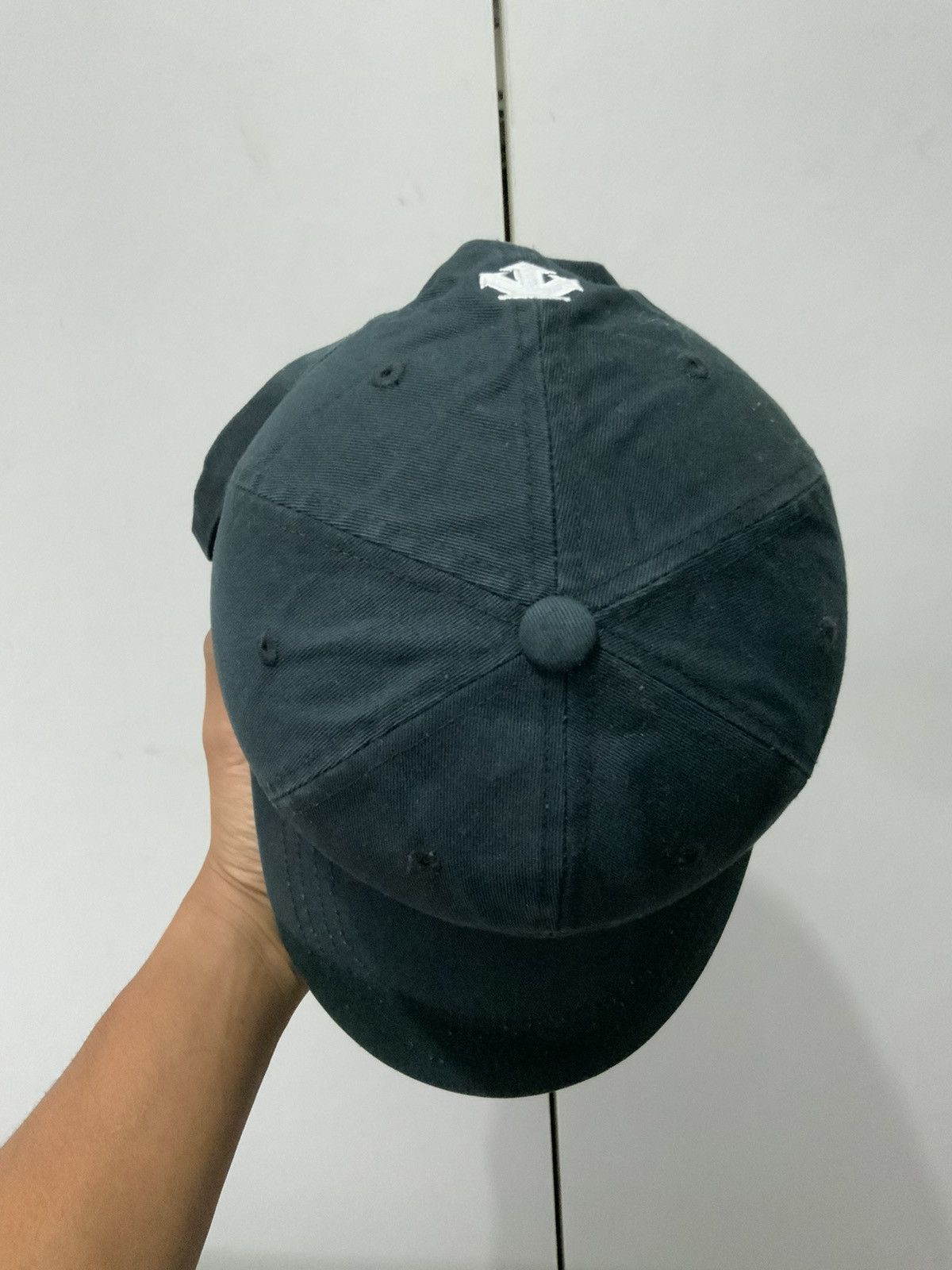 Descente Descente Black Streetwear Hat Size ONE SIZE - 6 Thumbnail
