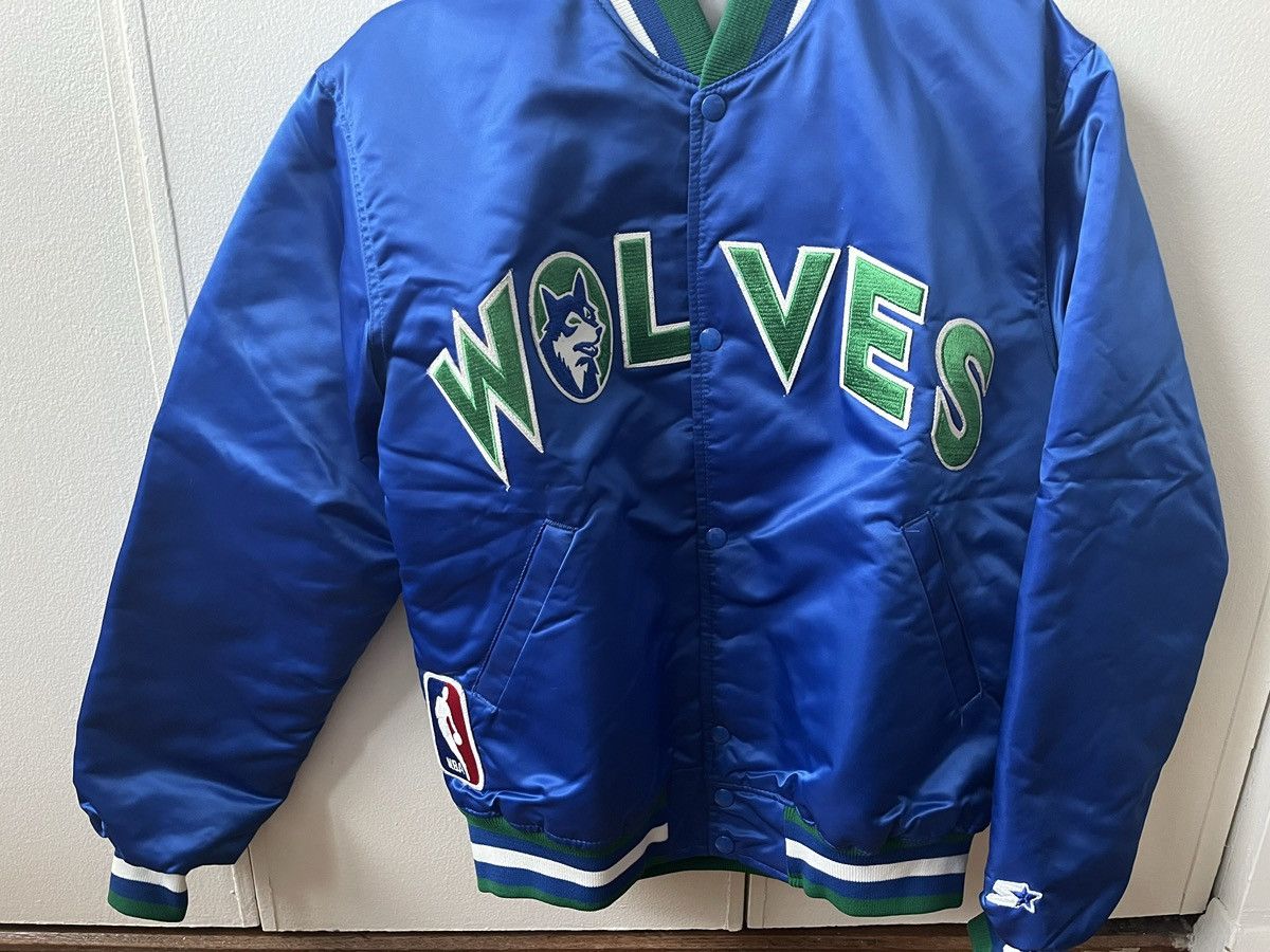 Starter VINTAGE Starter Minnesota Timberwolves Bomber Jacket Size L Size US L / EU 52-54 / 3 - 2 Thumbnail