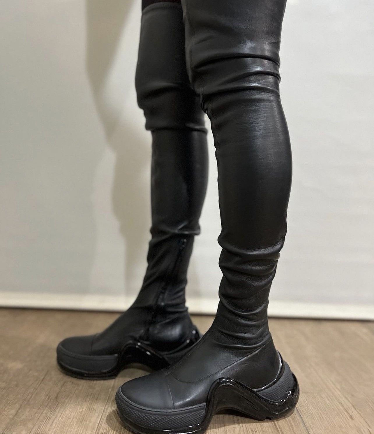Over the knee boots louis vuitton clearance
