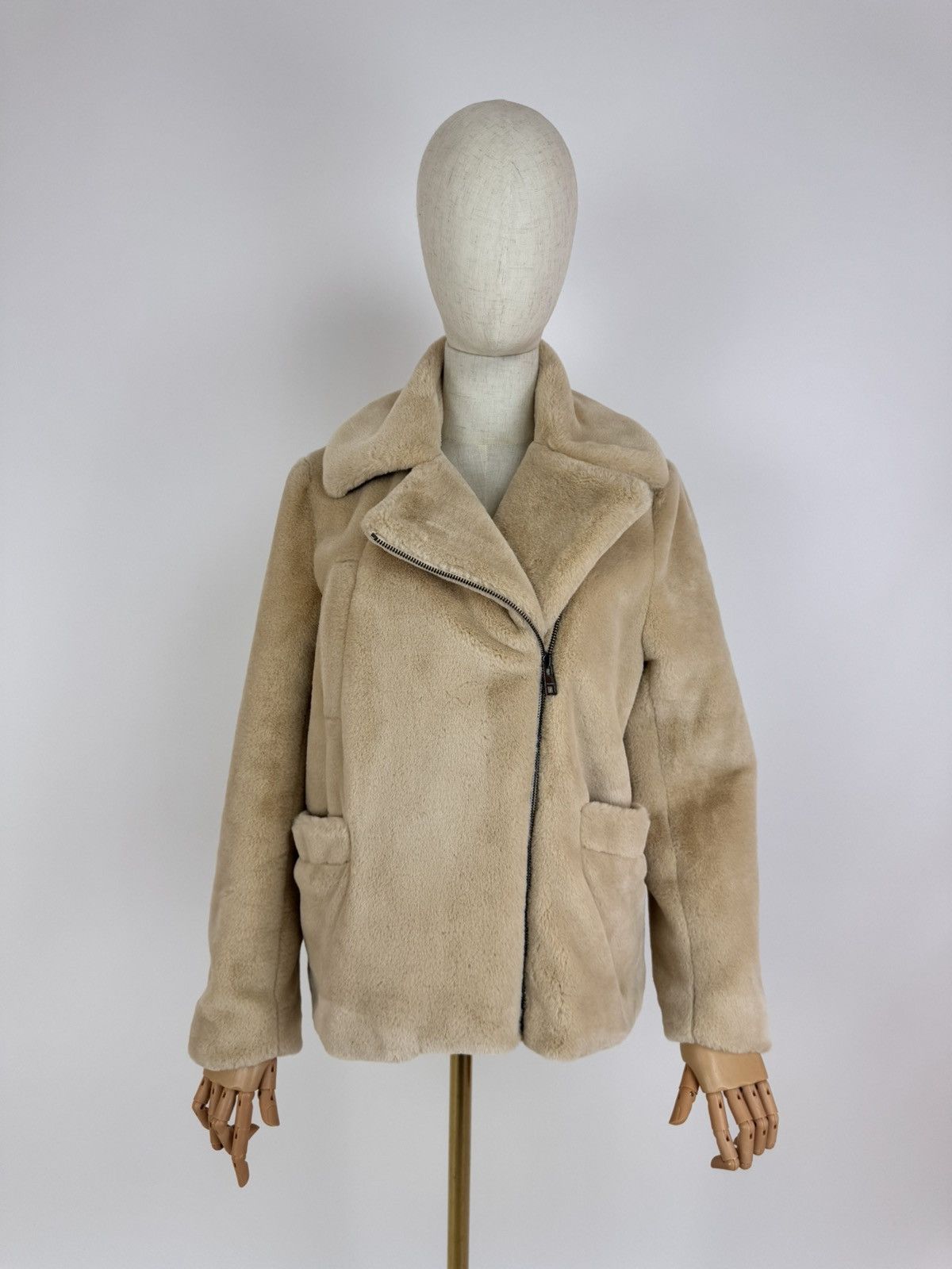 Zadig & Voltaire ZADIG & VOLTAIRE Teddy Soft Jacket Beige Faux Fur Womens Size S / US 4 / IT 40 - 1 Thumbnail