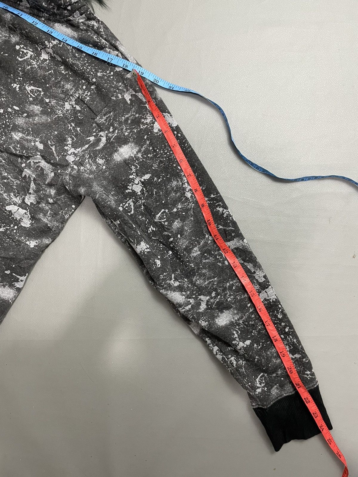 Japanese Brand Defective Struct Abstract Zip Fur Hoodie Size US M / EU 48-50 / 2 - 7 Thumbnail