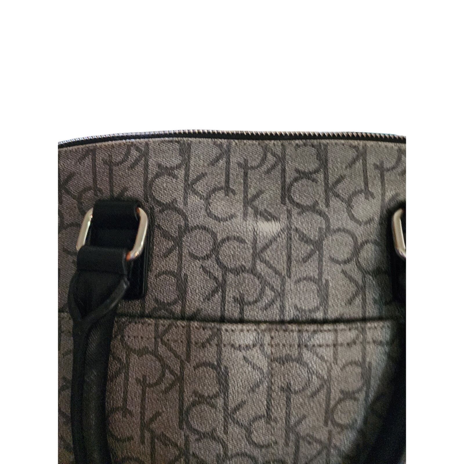 Calvin Klein Calvin Klein faux leather silver and black crossbody bag Size ONE SIZE - 6 Thumbnail