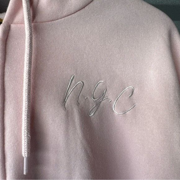 Other Cult Favorite NYC Pink Hooded Sweatshirt Sz Large L Size L / US 10 / IT 46 - 2 Thumbnail