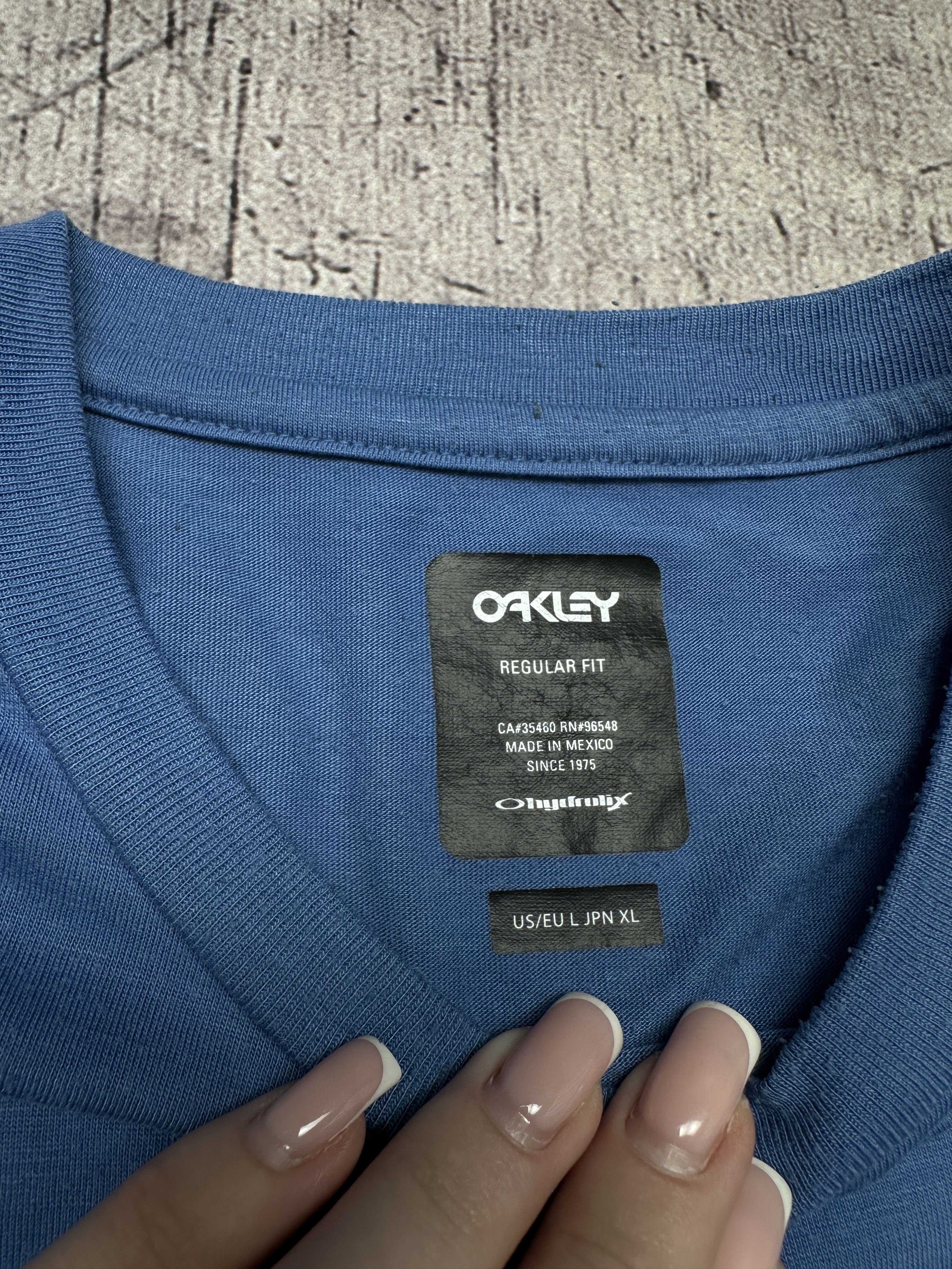 Oakley Oakley Vintage Mens Big Logo T-Shirt Size US L / EU 52-54 / 3 - 4 Thumbnail