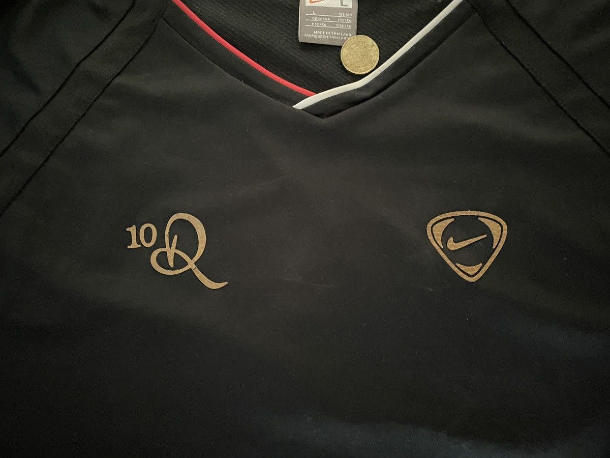 Nike RONALDINHO #10 NIKE Shirt size L Size US L / EU 52-54 / 3 - 3 Thumbnail
