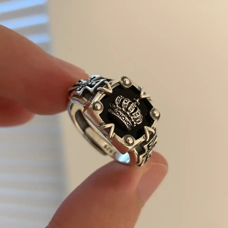 Jewelry × Vintage Vintage Black Crown Cross Design Thai Silver Men Ring Size ONE SIZE - 1 Thumbnail