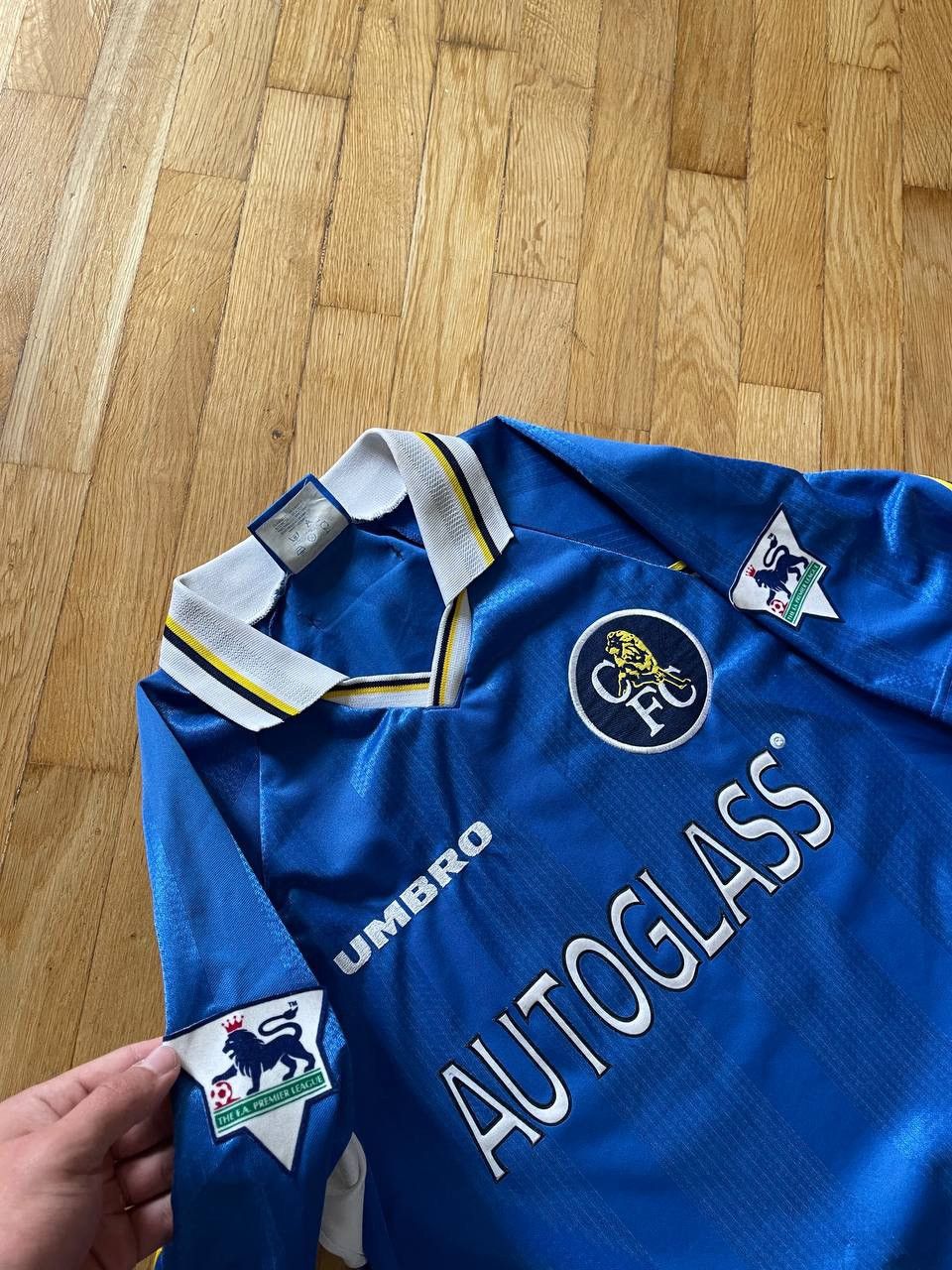 Chelsea Soccer 🔥VINTAGE UMBRO CHELSEA 1997/1998 SOCCER JERSEY🔥 Size US M / EU 48-50 / 2 - 3 Thumbnail