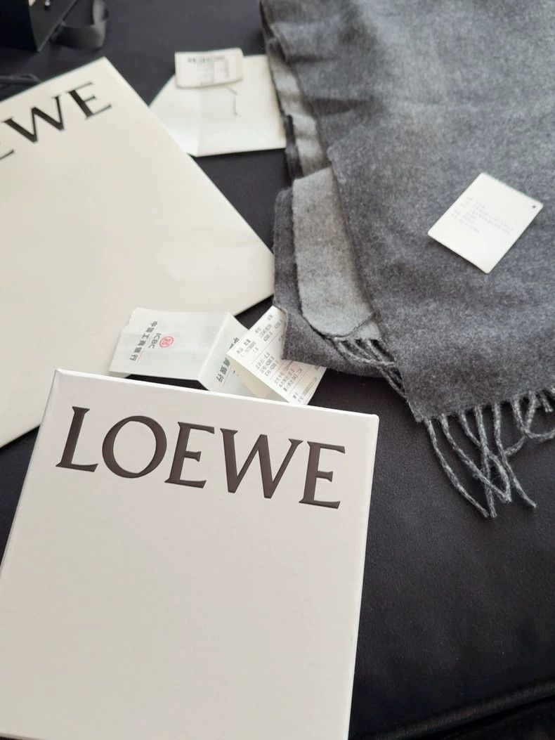 LOEWE scarf