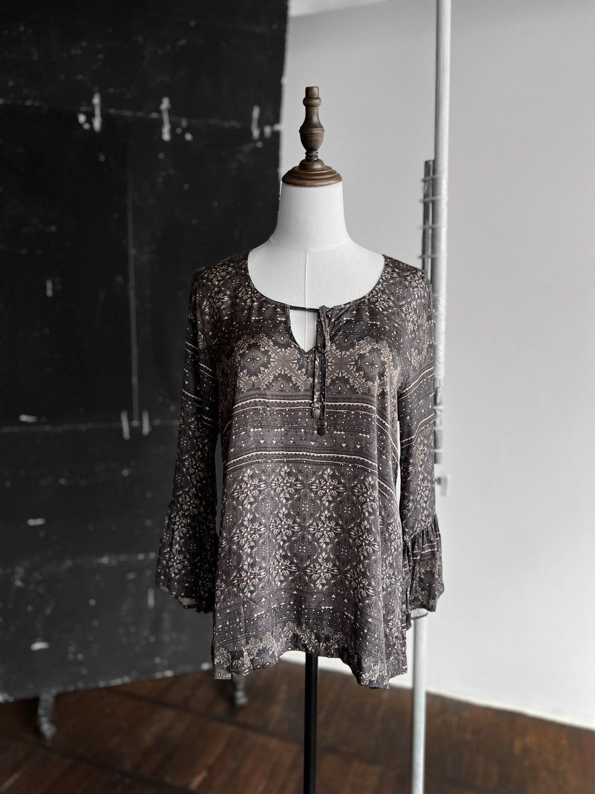 Odd Molly Odd Molly Women Gray Long Sleeve Blouse Top Shirt Full Print Size M / US 6-8 / IT 42-44 - 1 Thumbnail