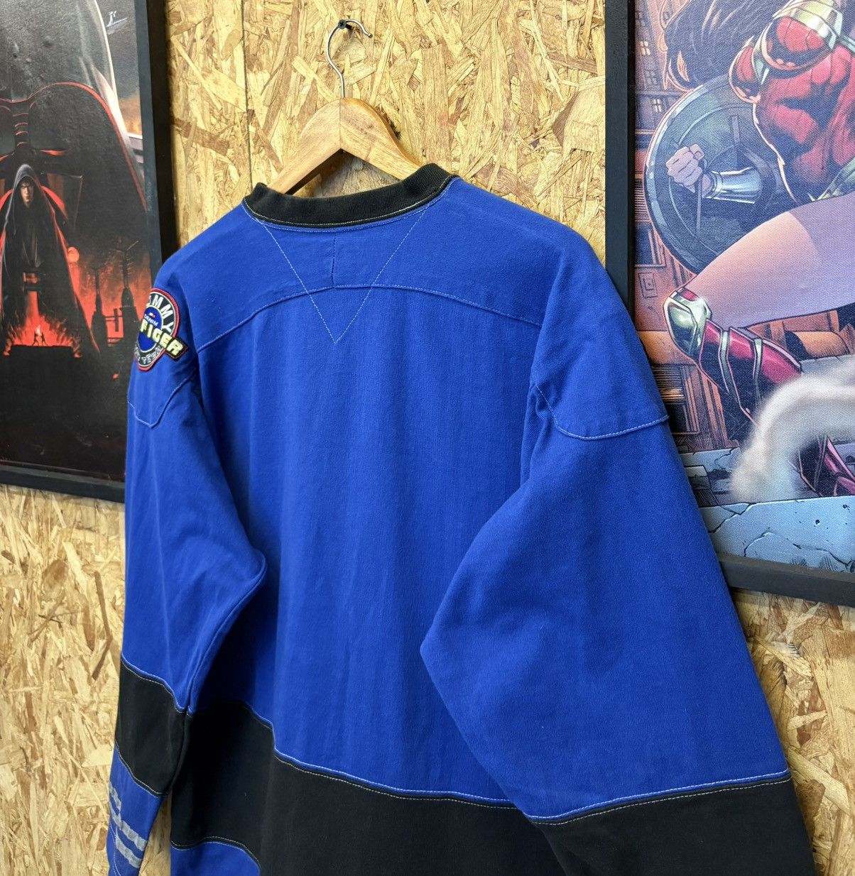 Tommy Hilfiger Vintage Tommy Hilfiger Longsleeve Hockey Design 🔥 Size US L / EU 52-54 / 3 - 9 Thumbnail