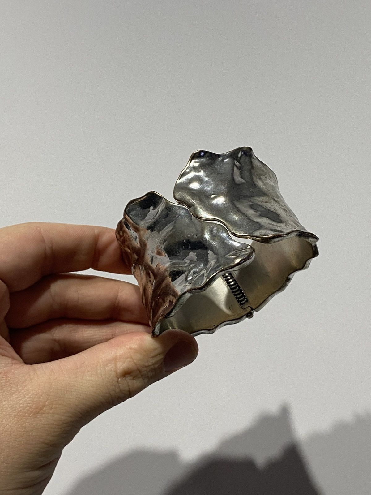 Other Artisan cuff avantgarde bracelet polished silver-tone metal Size ONE SIZE - 1 Thumbnail