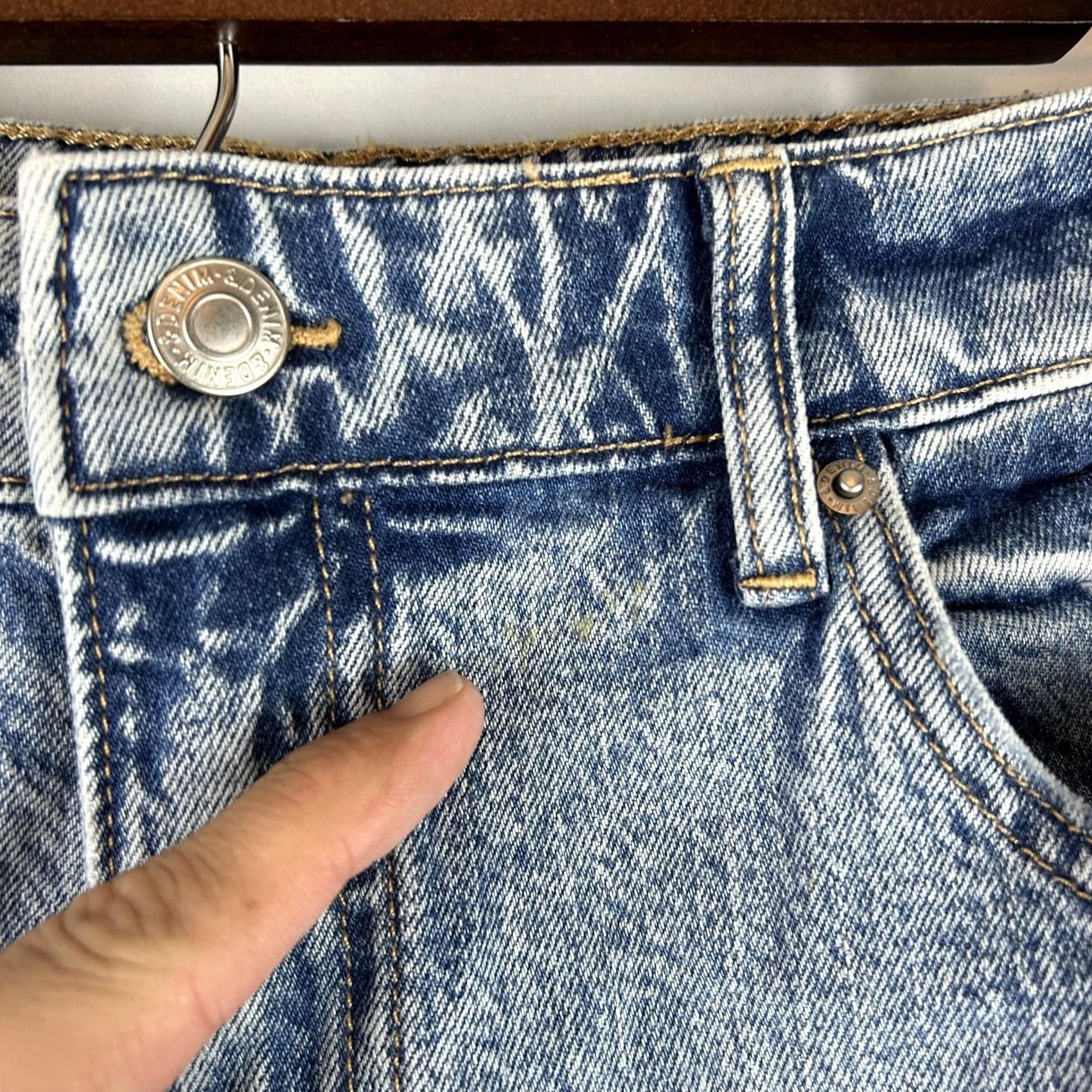 H&M H&M Jeans Womens 10 Blue Bootcut Slim Fit High Waist Light Wash Distressed Denim Pocket 5-Pocket Denim Stretch Womens Jeans Size 32" / US 10 / IT 46 - 4 Thumbnail
