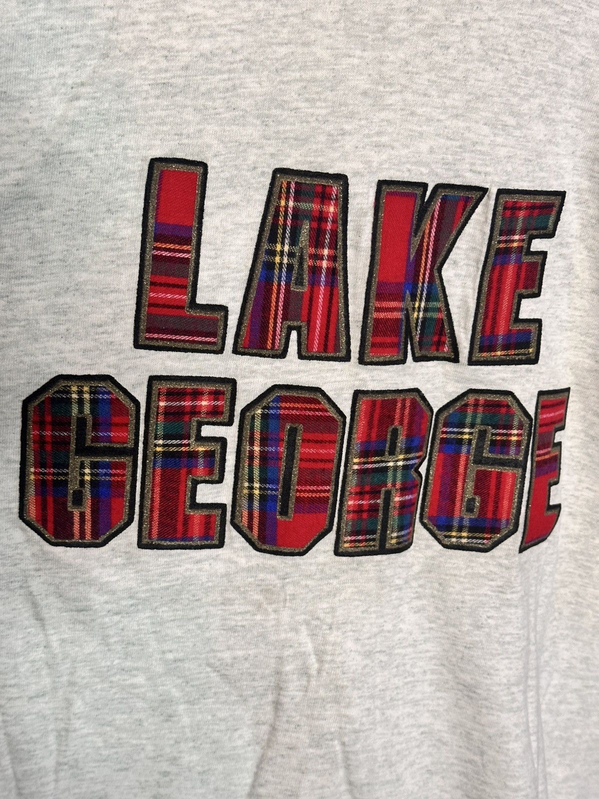 Fruit Of The Loom 90s single stitch plaid flannel patched LAKE GEORGE t-shirt Size US XL / EU 56 / 4 - 3 Thumbnail