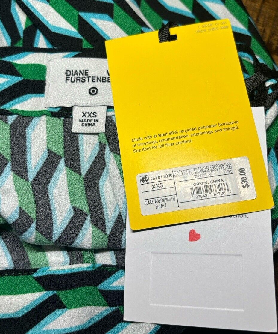 Diane von Furstenberg × Target Basics DVF Target XXS Side Wrap Arrow Geo Green Mini Skort NEW Size 25" / US 0 / IT 36 - 9 Thumbnail