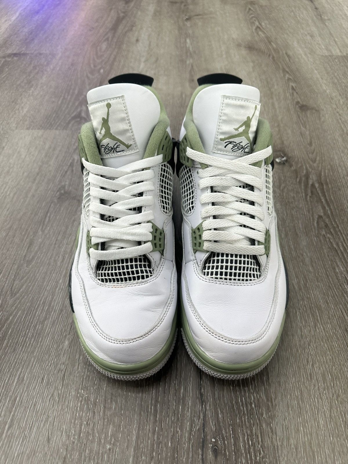 Jordan Brand Air Jordan 4 Retro “Seafoam” (WMNS) **PRE-OWNED** Size US 11.5 / IT 41.5 - 3 Thumbnail